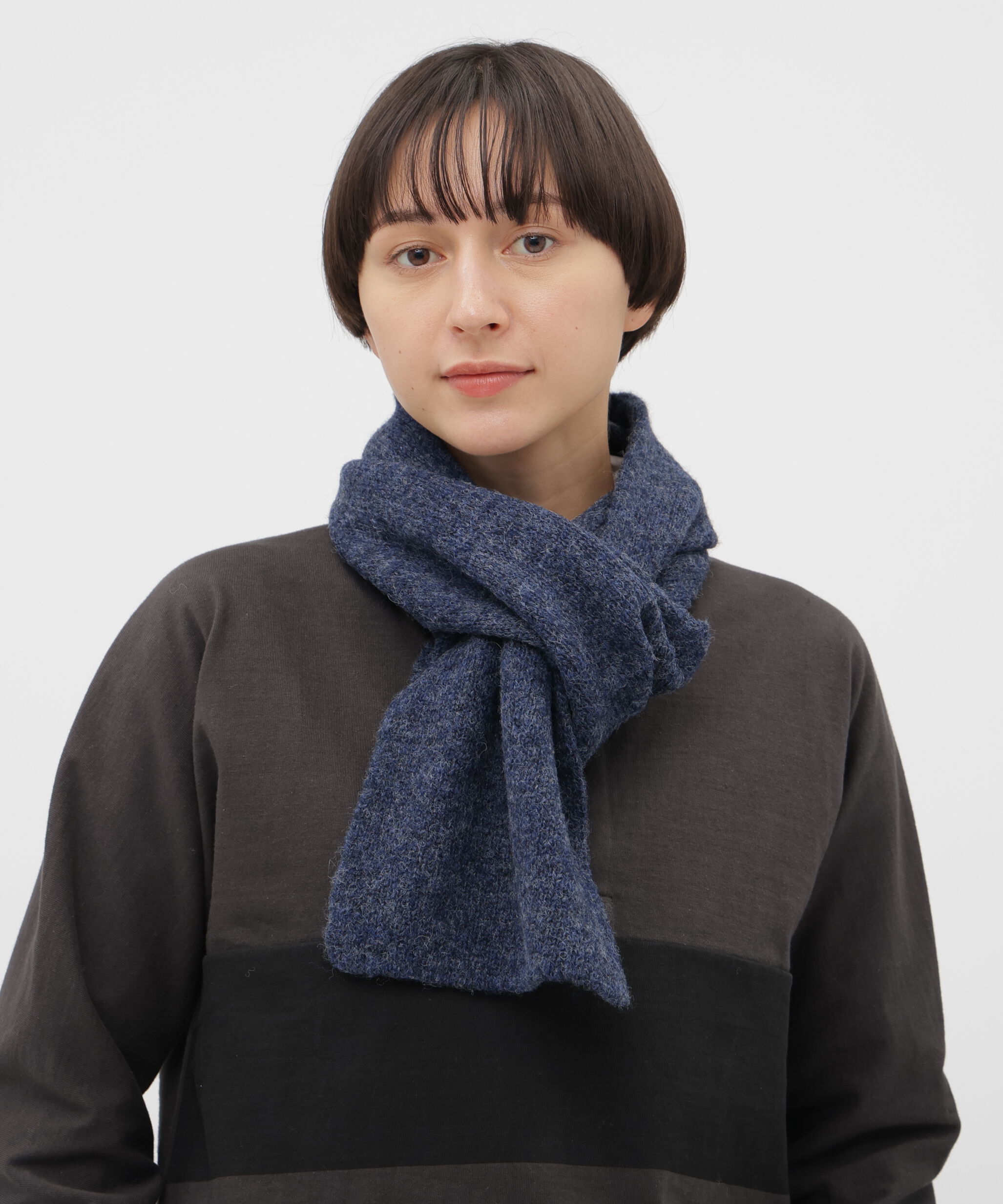 MHL.「DRY WOOL」|バンダナ・スカーフ|