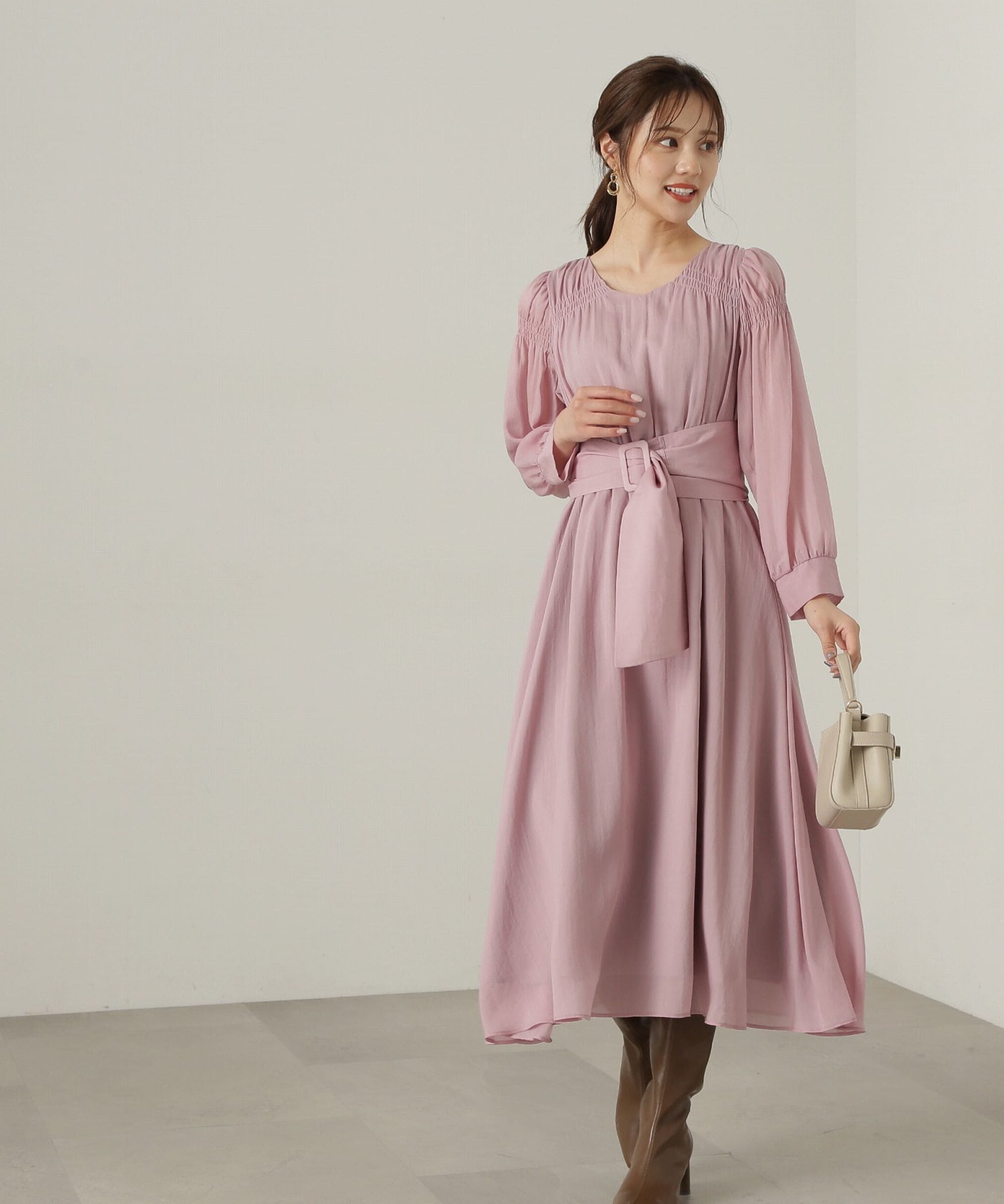 PROPORTION BODY DRESSING「肩シャーリングシアーワンピース24AW」|ワンピース|