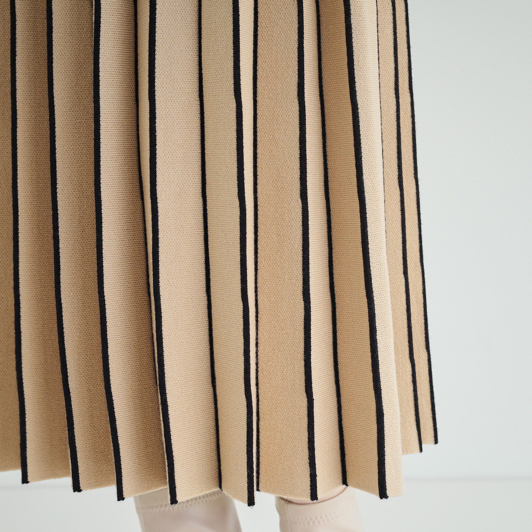 SHOO･LA･RUE「【高レビュー/洗える/セットアップ可】女性らしさ際立つ もちもちニットスカート」|スカート|