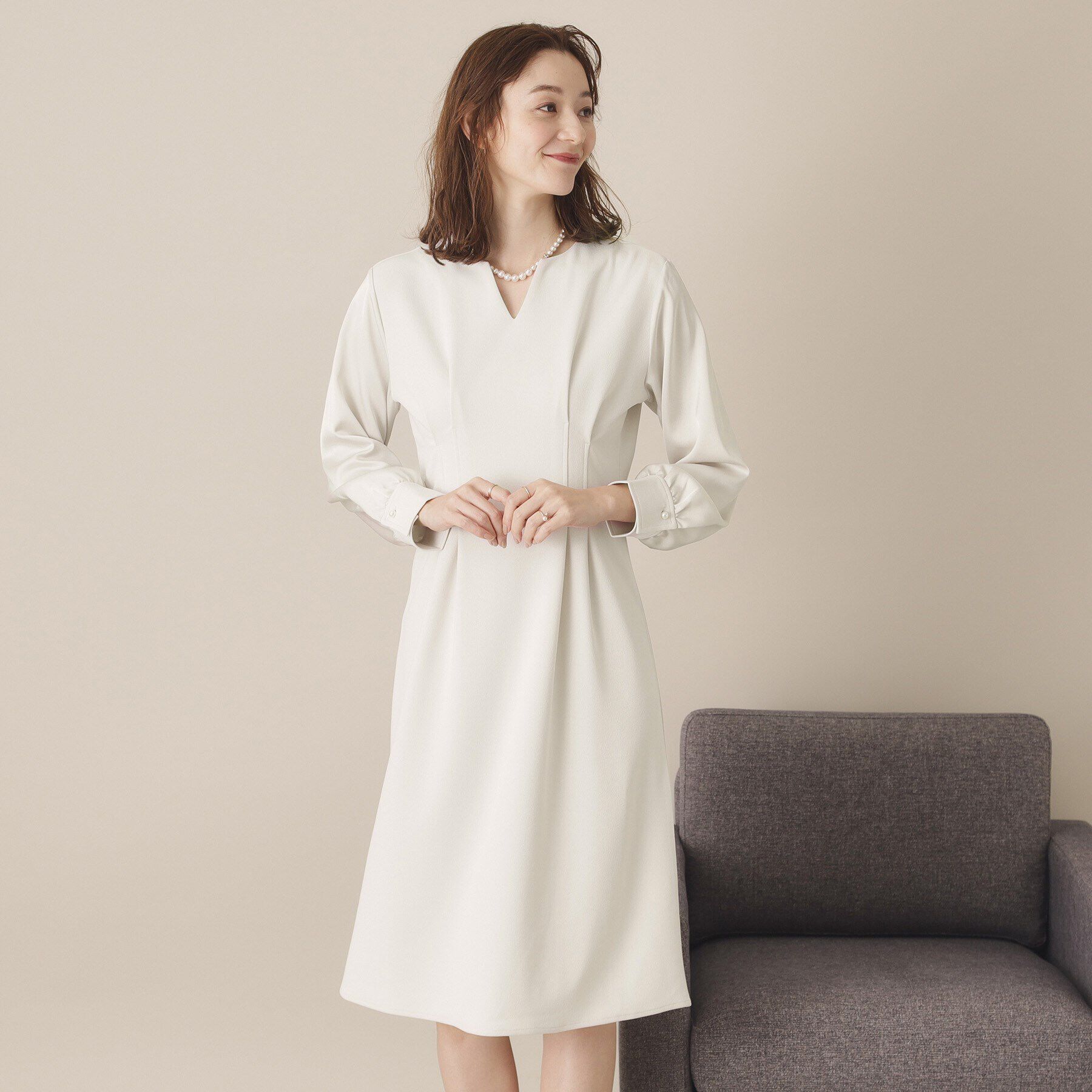 ITS&rsquo;DEMO「【通勤／手洗い可】カットジョーゼットワンピース」|ワンピース|グレージュ(050)