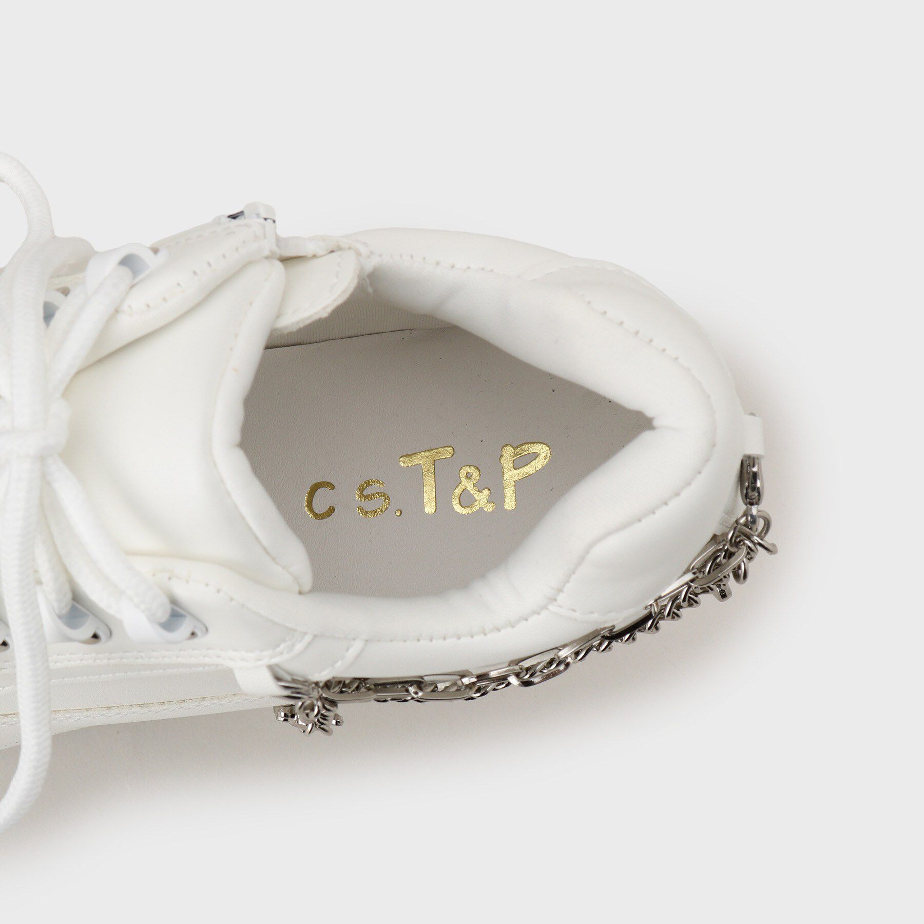 csT&P「十字架チェーン付き厚底スニーカー」|スニーカー|