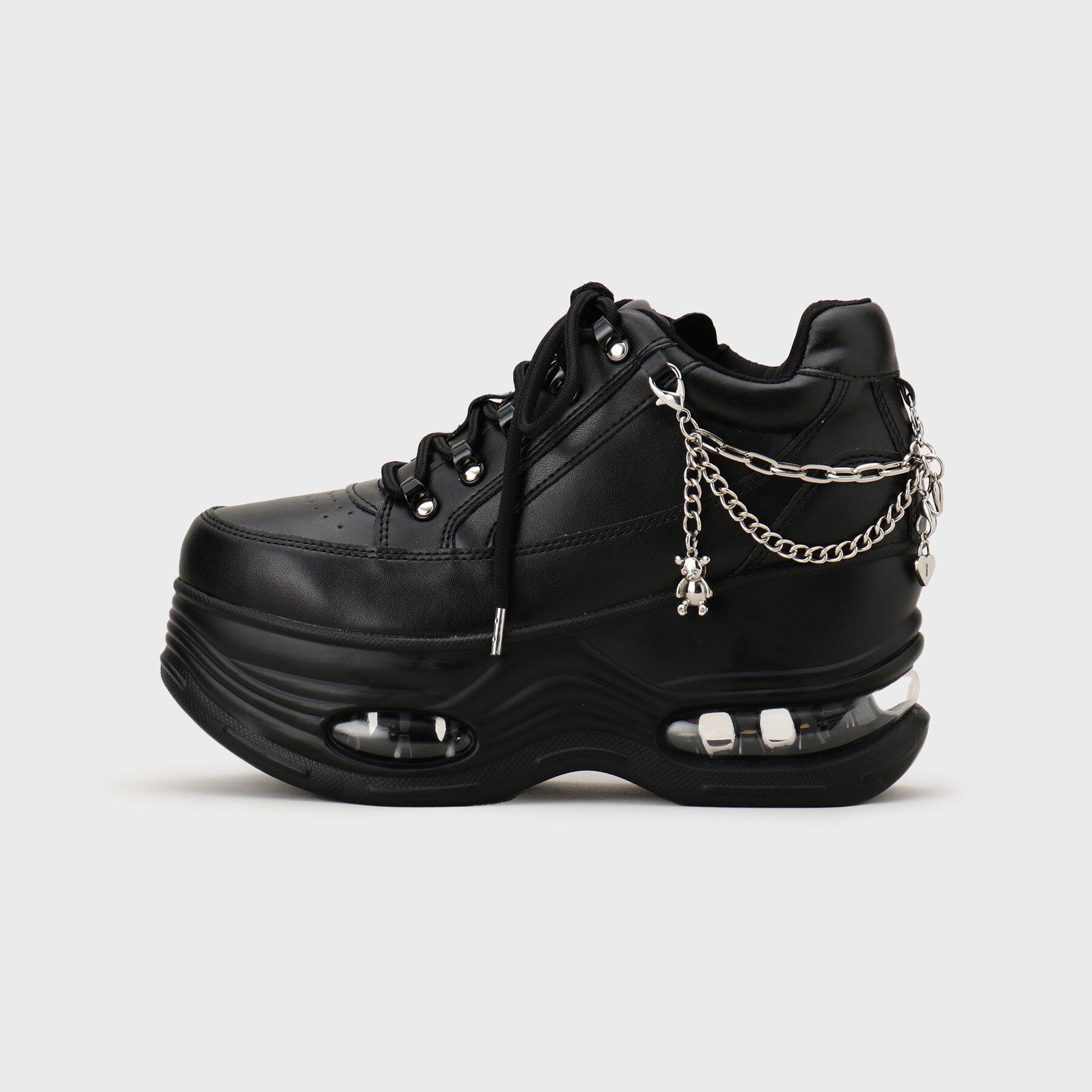 csT&P「十字架チェーン付き厚底スニーカー」|スニーカー|