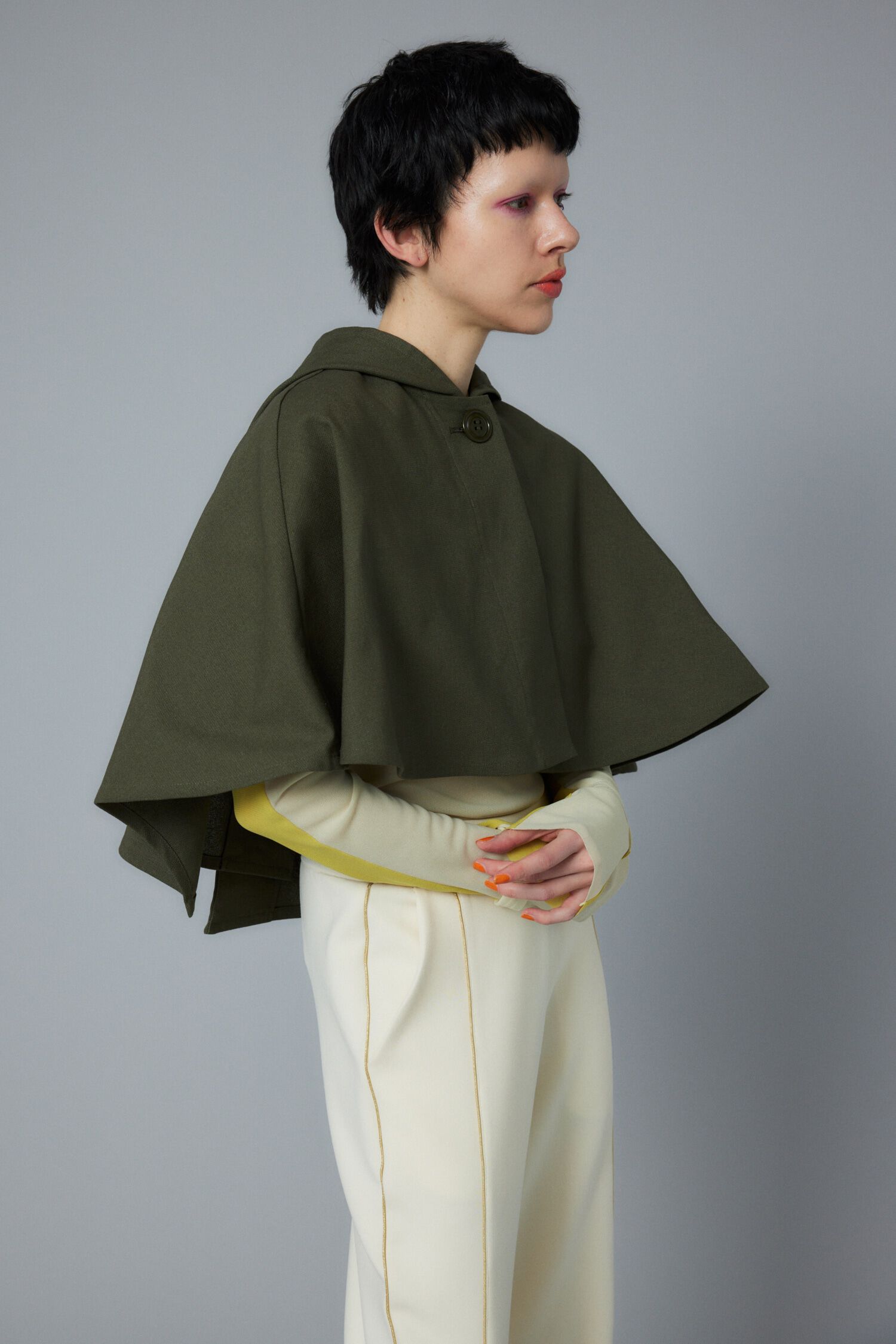 HeRIN.CYE「Back slit poncho」|その他|