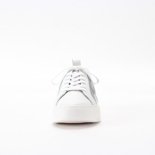 銀座かねまつ「UE255134MET3CBSLV3CB 【本革】【防水】アクアベルスニーカー」|スニーカー|