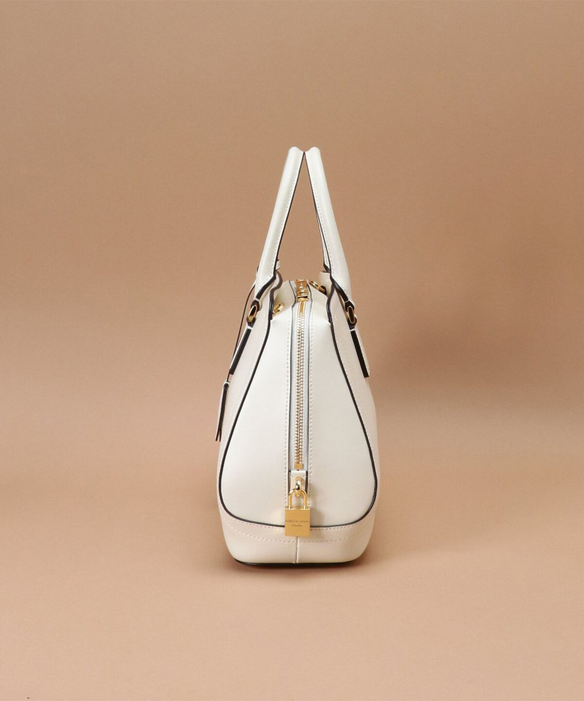 Samantha Thavasa「トラペズミニヨン ボストンバッグ 大サイズ」|ハンドバッグ|