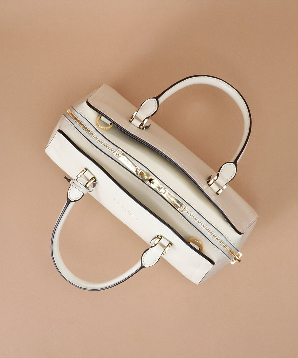 Samantha Thavasa「トラペズミニヨン ボストンバッグ 大サイズ」|ハンドバッグ|