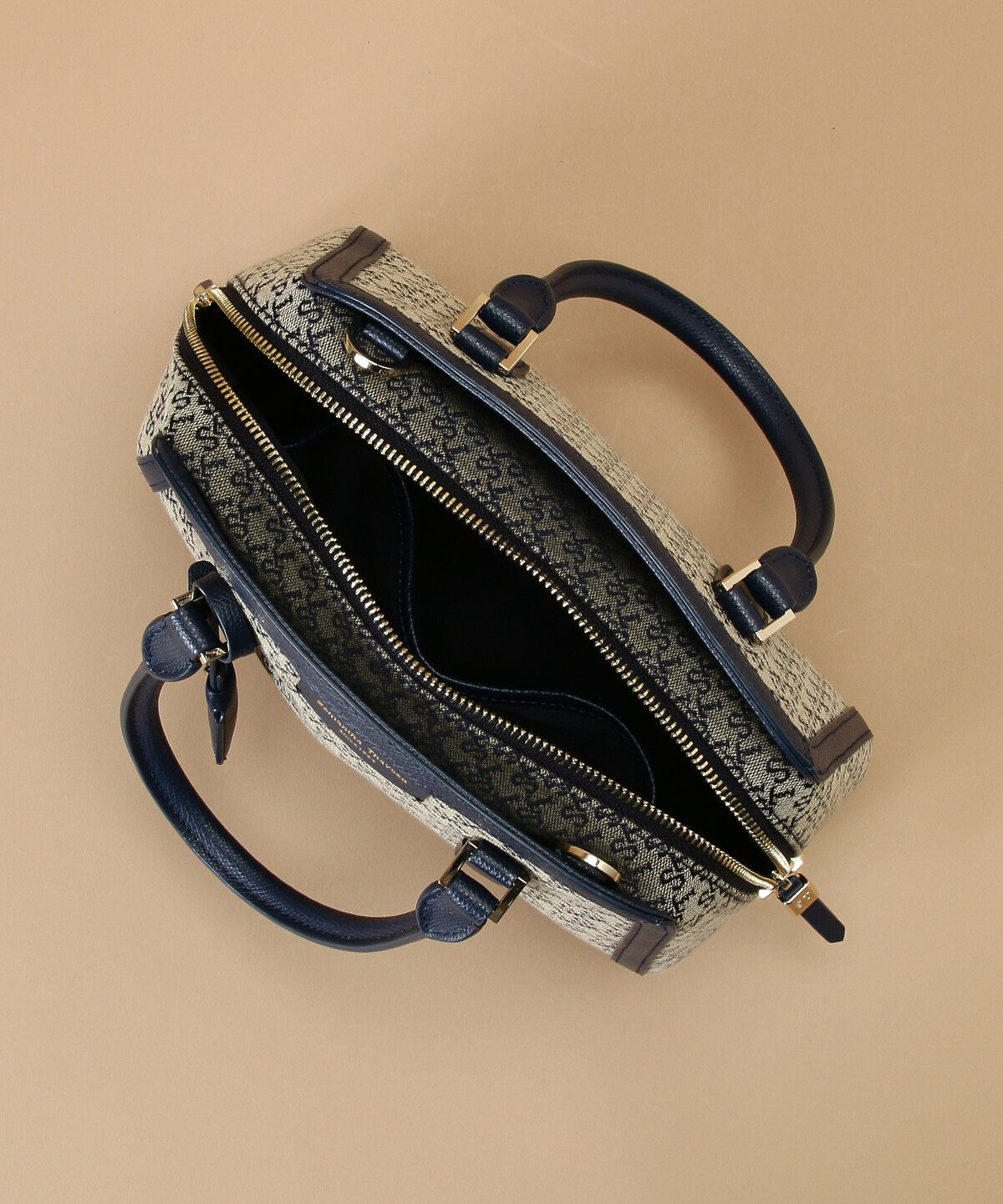 Samantha Thavasa「ST Jacquard トラペズミニヨン ボストンバッグ」|ハンドバッグ|