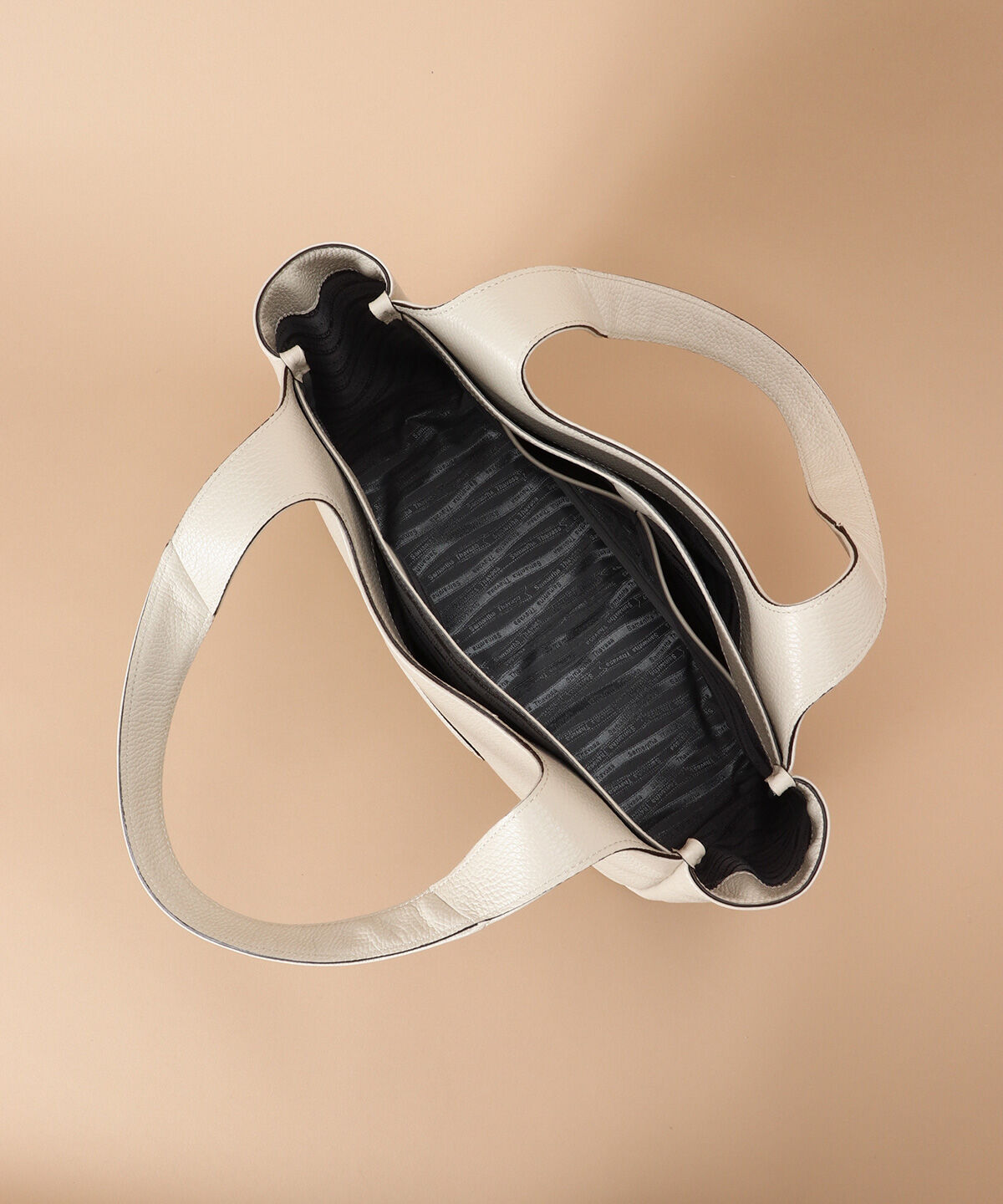 Samantha Thavasa「イタリアンシュリンクレザーバッグ 大サイズ」|ハンドバッグ|