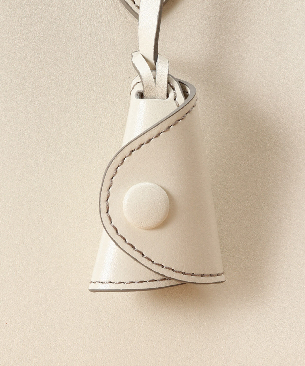 Samantha Thavasa「ウォータプルーフレザー ボックスハンドバッグ 大サイズ」|ハンドバッグ|