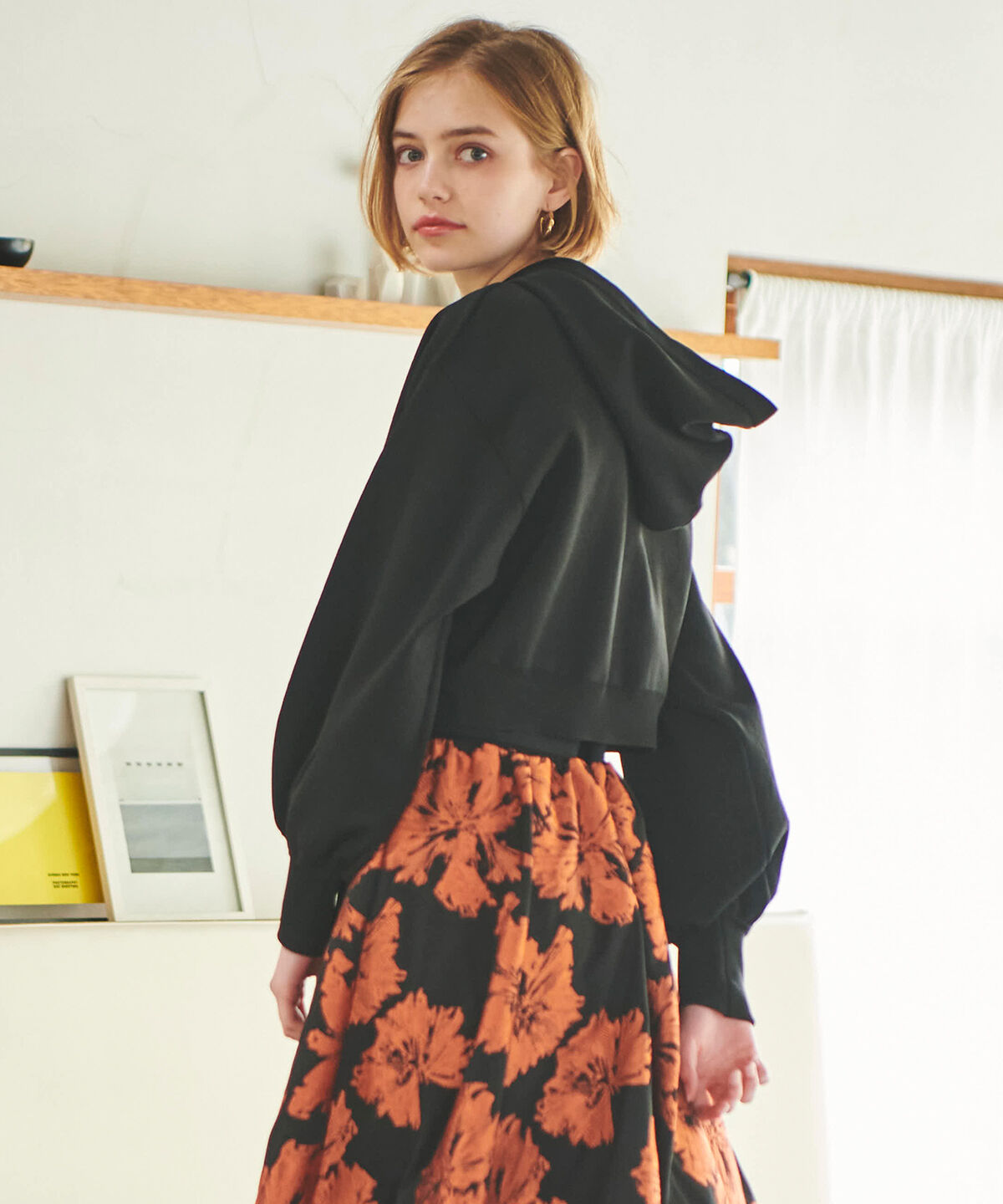 アンドクチュール「ニットクロップド丈ジップパーカー」|パーカー|