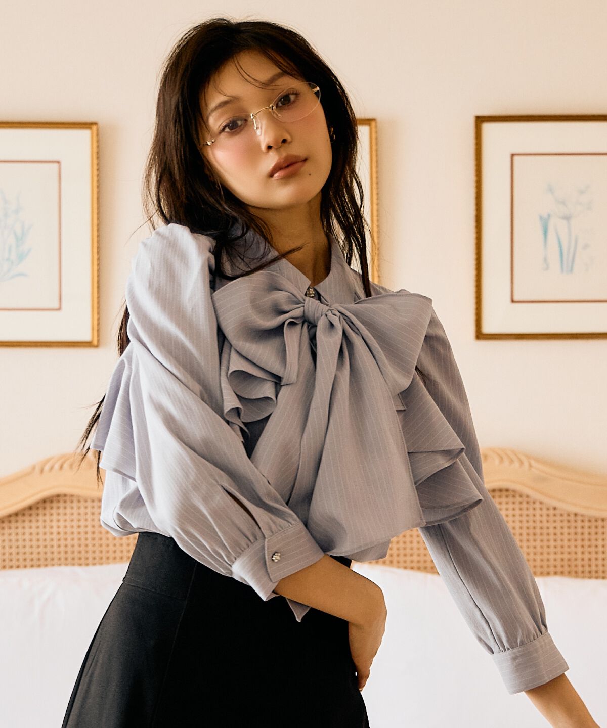 アンドクチュール「ビジューボタンフリルケープブラウス」|シャツ・ブラウス|