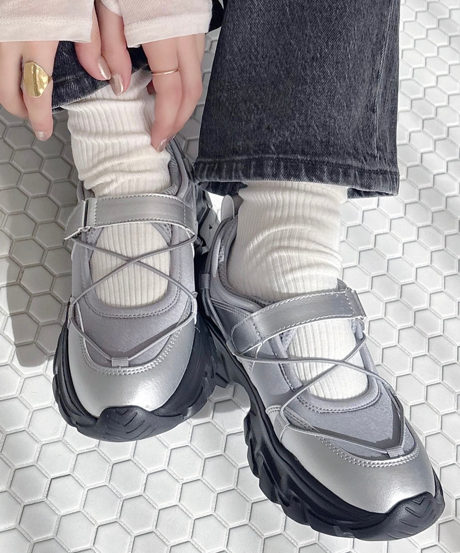 ORiental TRaffic「●人気アイテム●チューブストラップデザインベルト スニーカー /OT3751」|スニーカー|SILVER