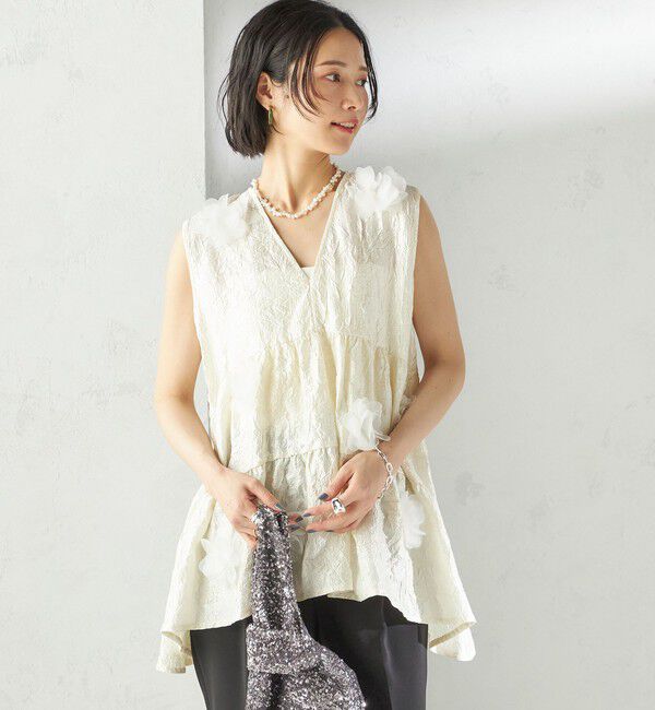 SHIPS for women「TORRAZZO DONNA:〈手洗い可能〉フラワー ティアード ブラウス」|シャツ・ブラウス|