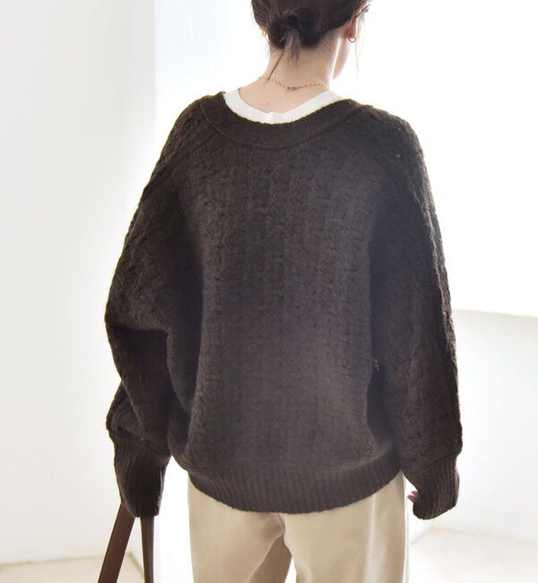 quaranciel「quaranciel: 透かし編み Vネック コンパクト ドルマンニットカーディガン」|カーディガン|