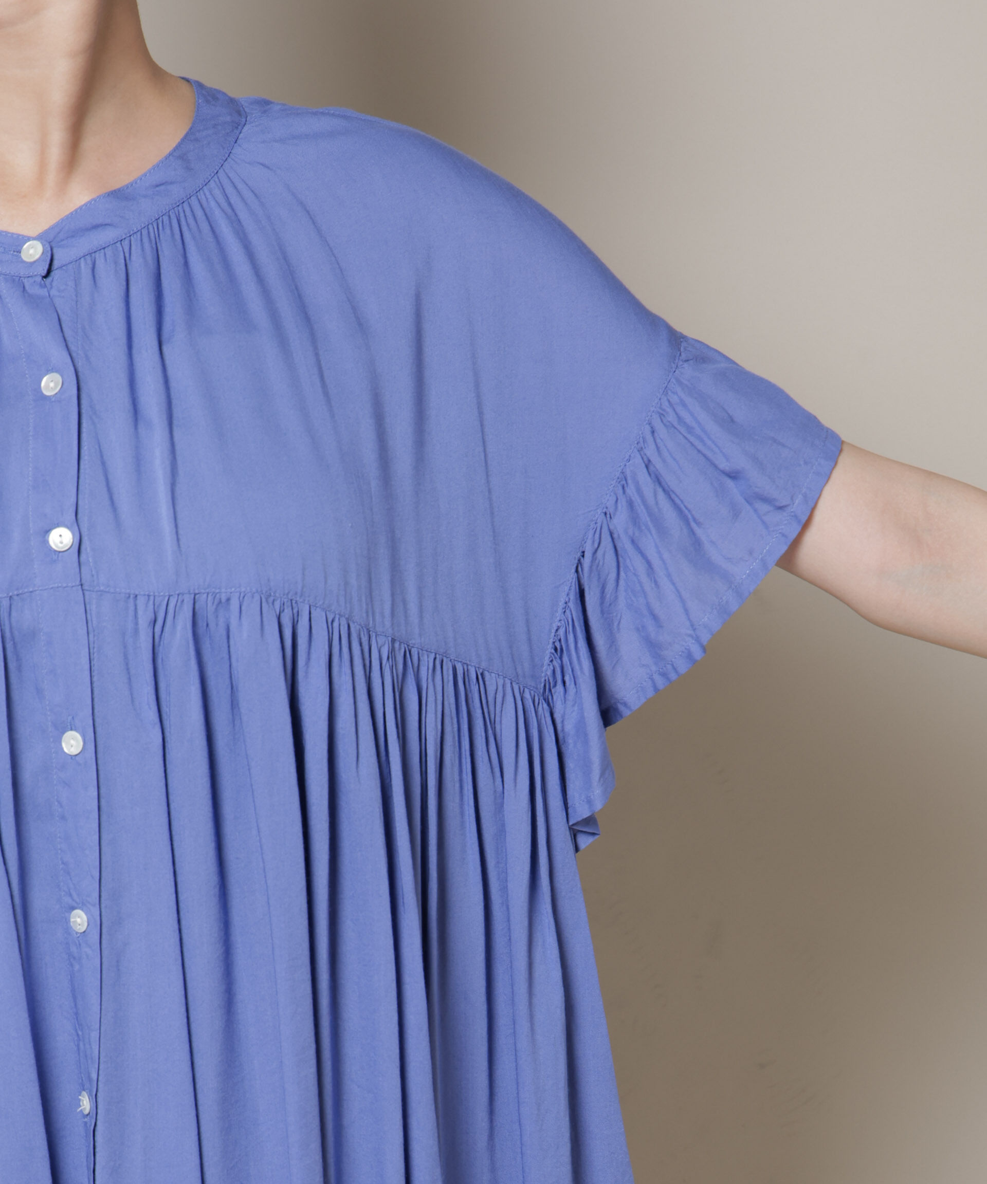 nano･universe「made in INDIA フリルスリーブギャザーブラウス(セットアップ可)」|シャツ・ブラウス|