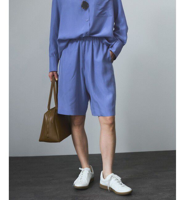 SALON adam et rope'「[25SS]GENTLE SILKショートパンツ【セットアップ対応】」|チノ|ブルー(44)