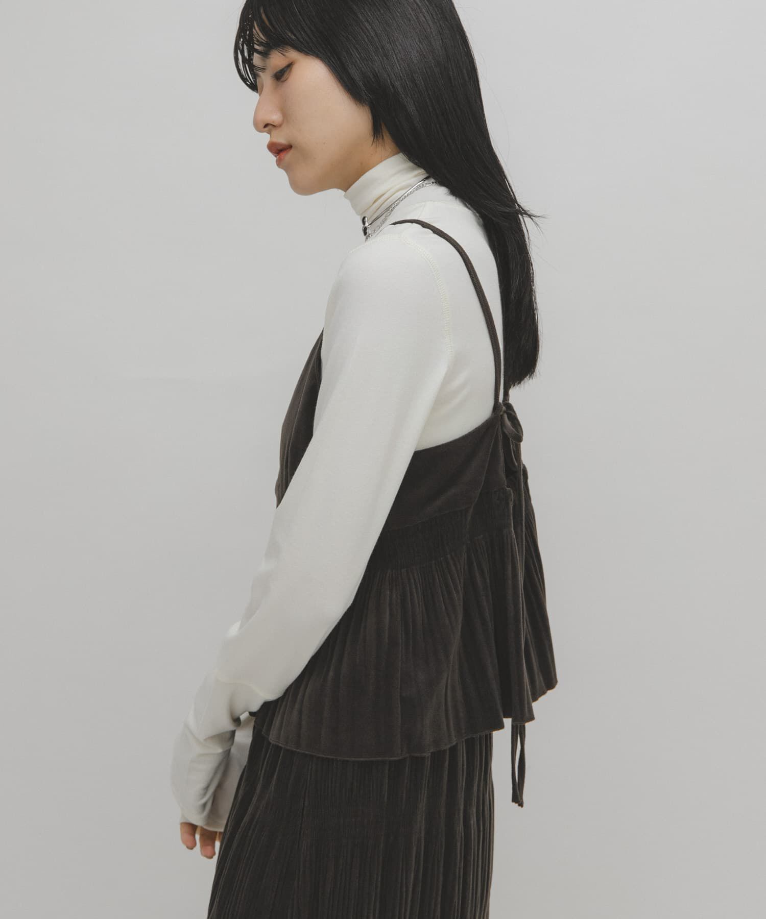  「illi　タートルベーシックカットソー」|Tシャツ・カットソー|