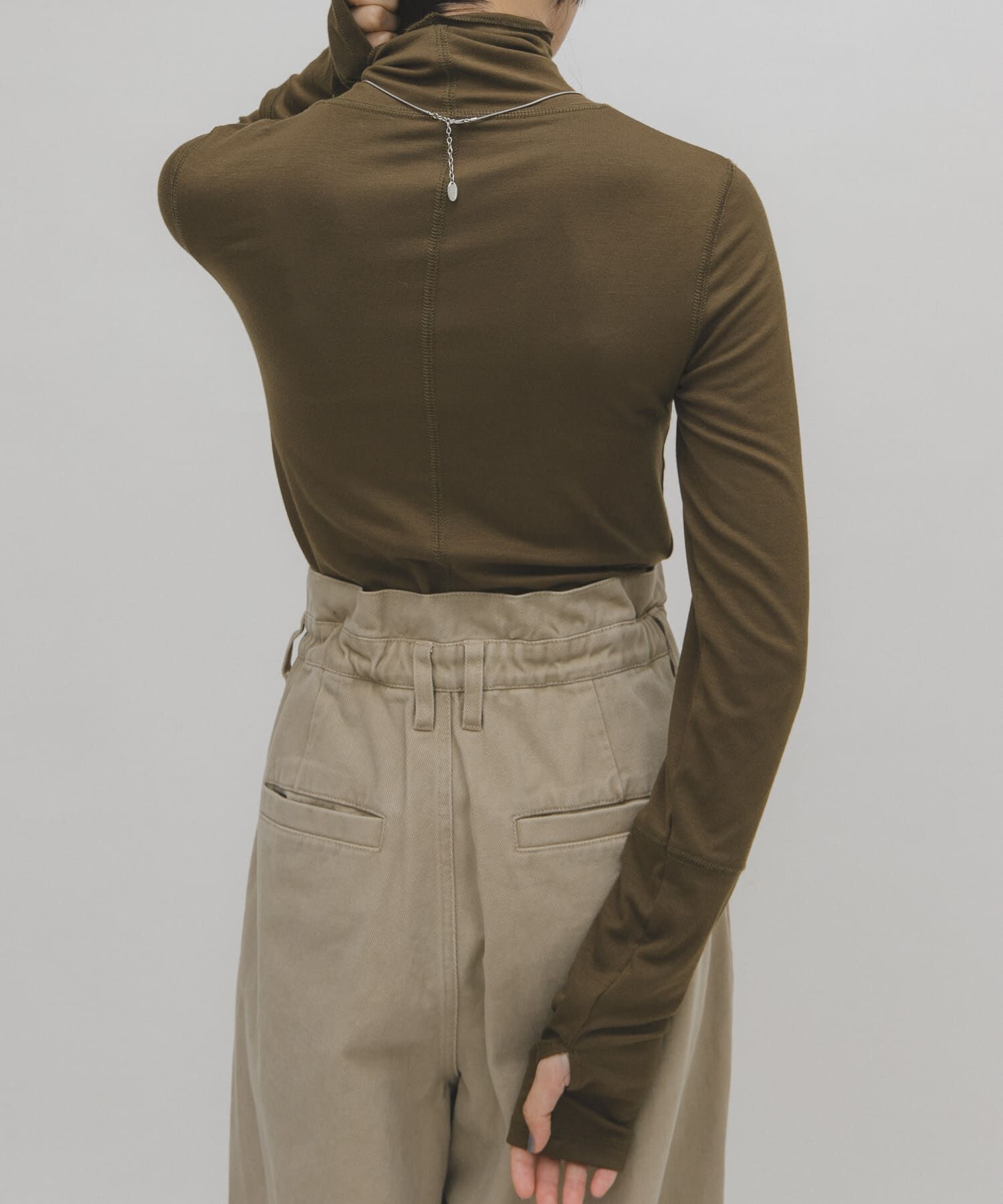  「illi　タートルベーシックカットソー」|Tシャツ・カットソー|