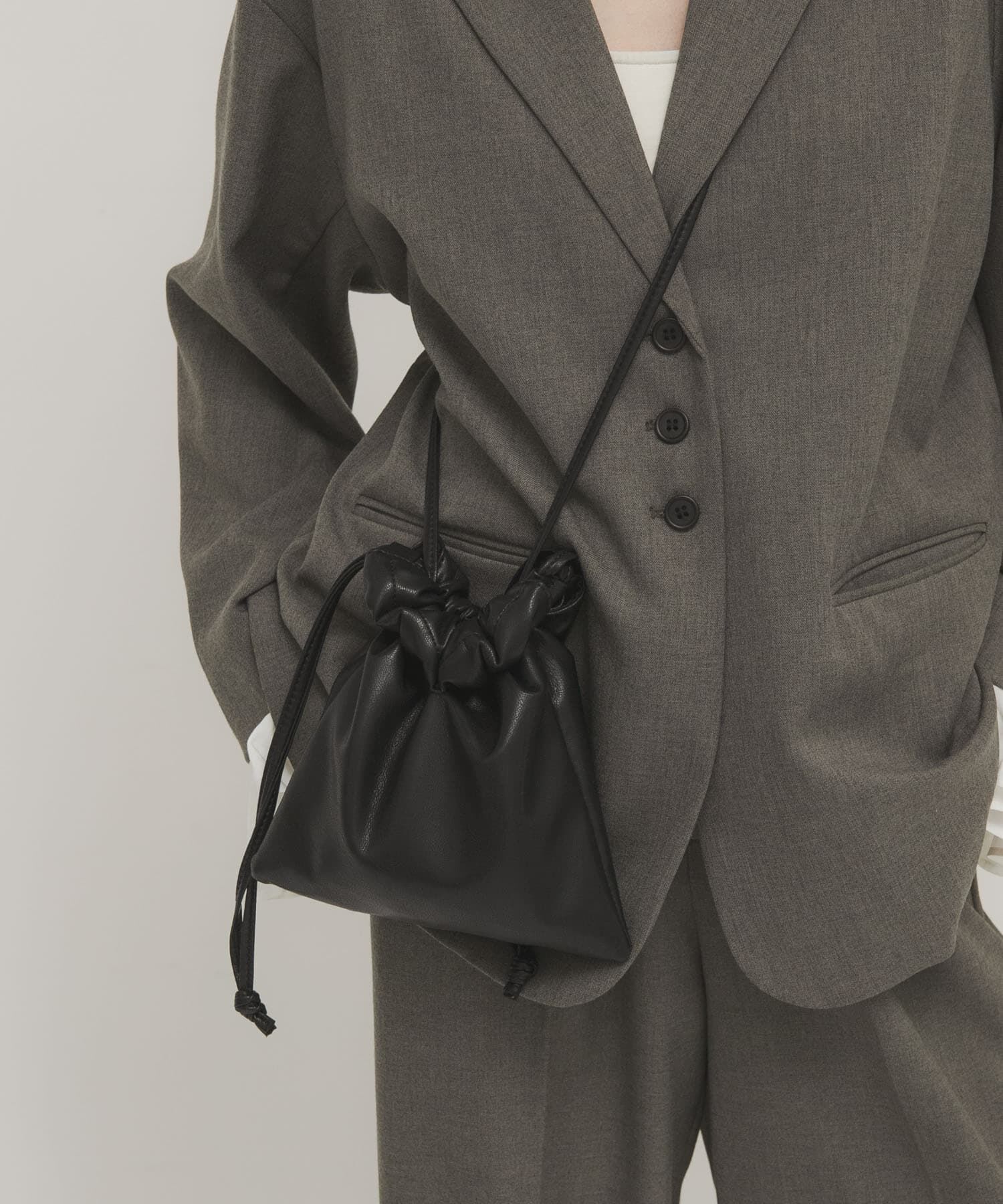  「ギャザーデザインミニBAG」|ショルダー・メッセンジャー|ブラック