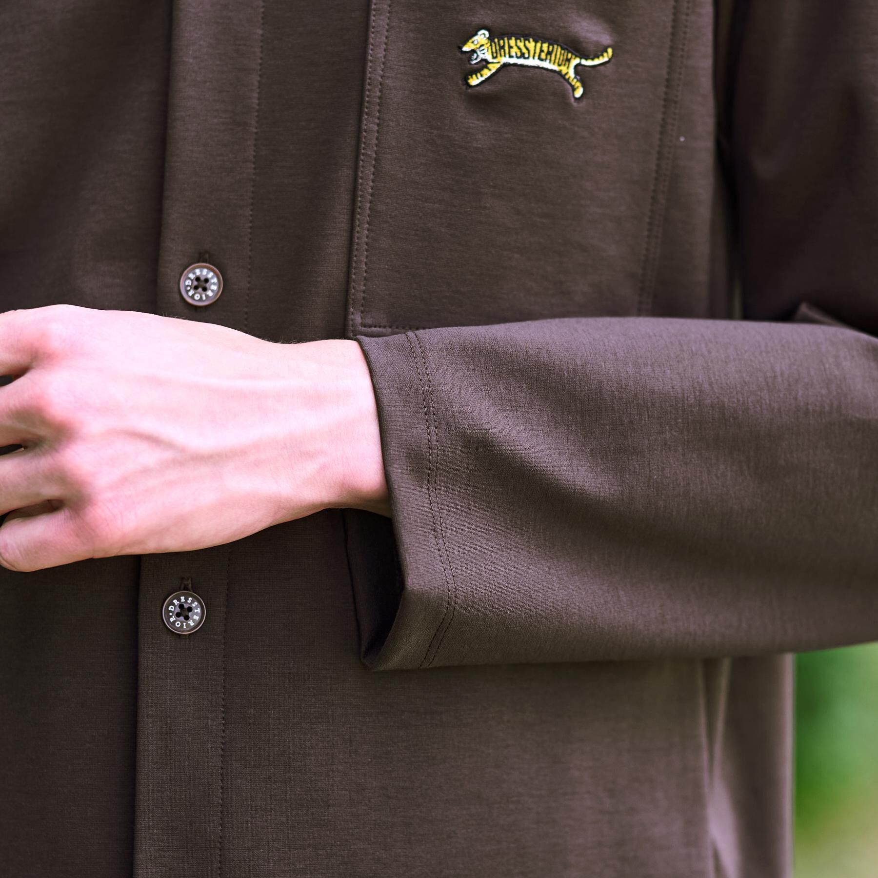 DRESSTERIOR「タイガー刺繍 カットソーシャツ」|シャツ・ブラウス|