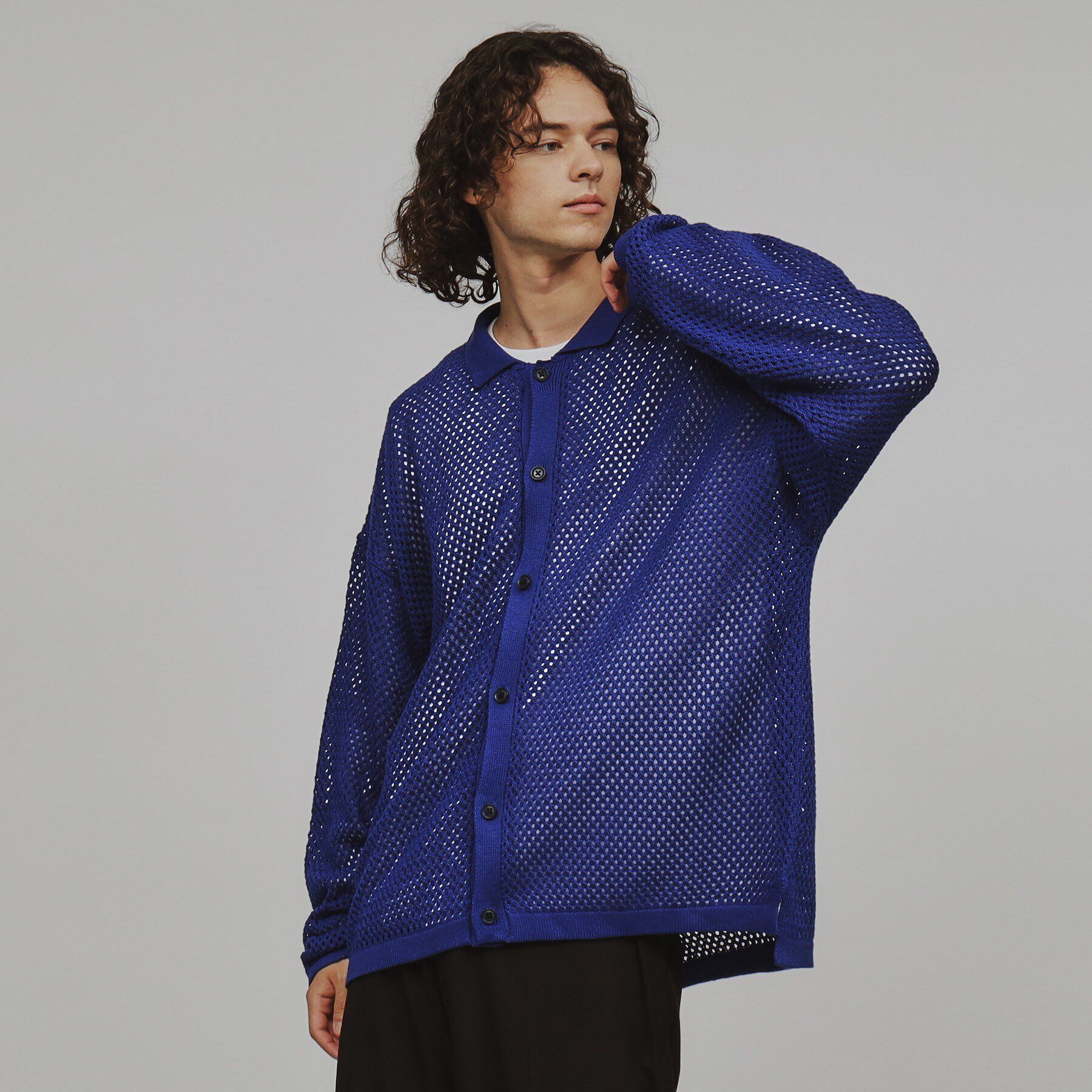 tk.TAKEO KIKUCHI「透かし編みニットシャツ」|シャツ・ブラウス|ブルー(093)