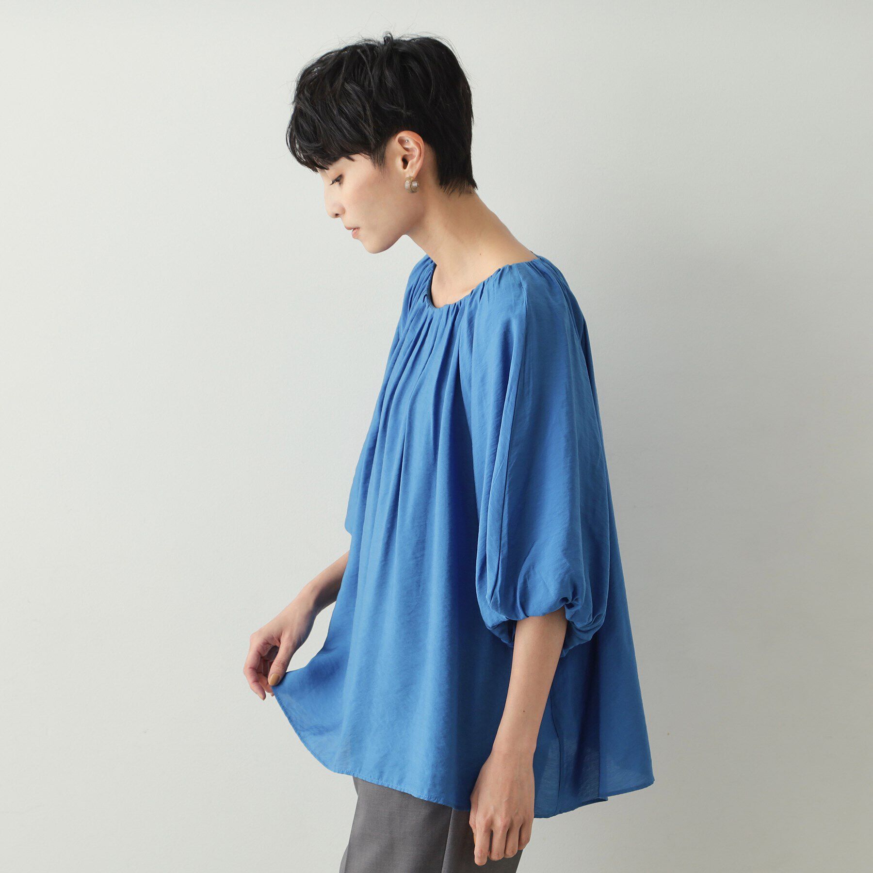 OPAQUE.CLIP「バルーンスリーブギャザーブラウス【洗濯機洗い可】」|シャツ・ブラウス|