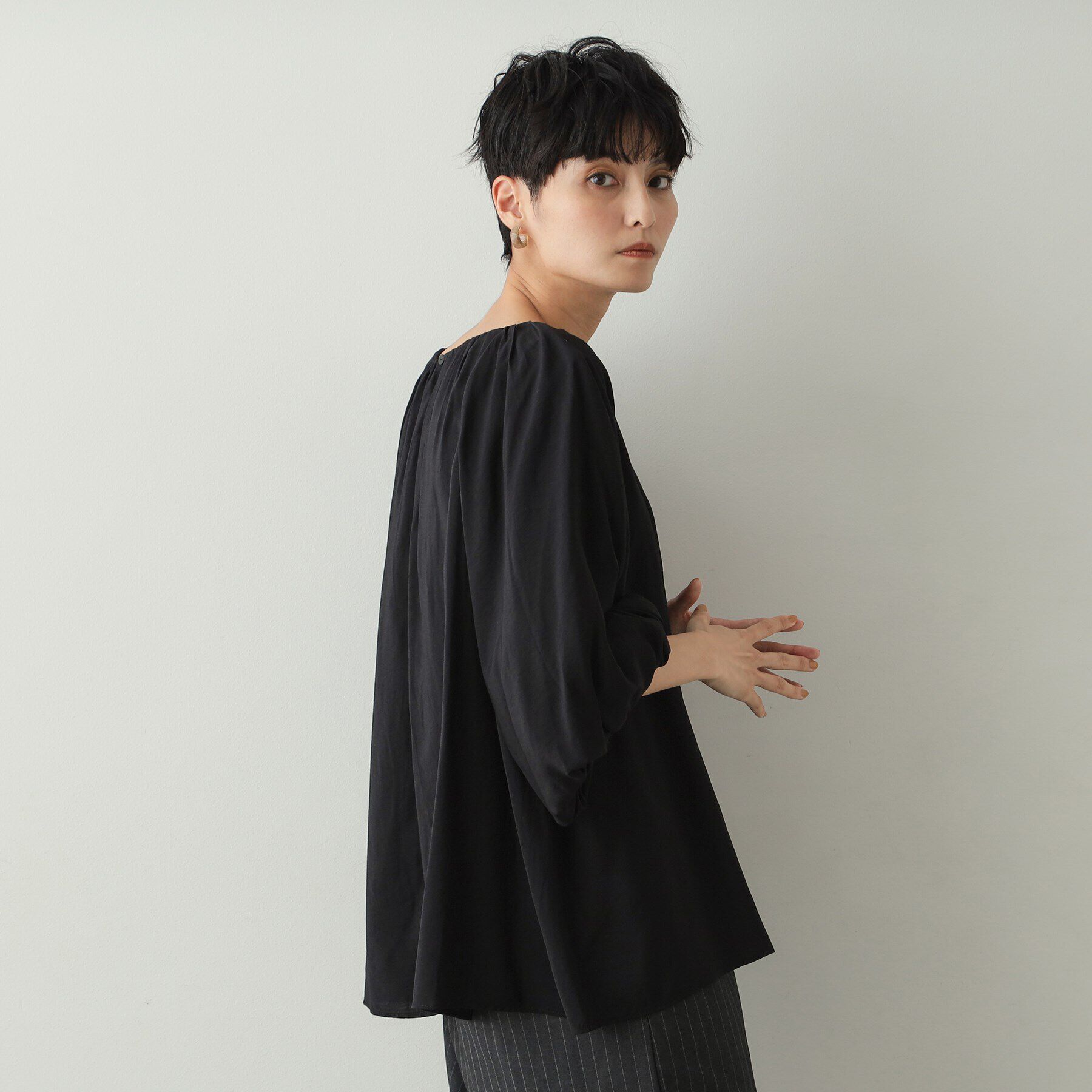 OPAQUE.CLIP「バルーンスリーブギャザーブラウス【洗濯機洗い可】」|シャツ・ブラウス|