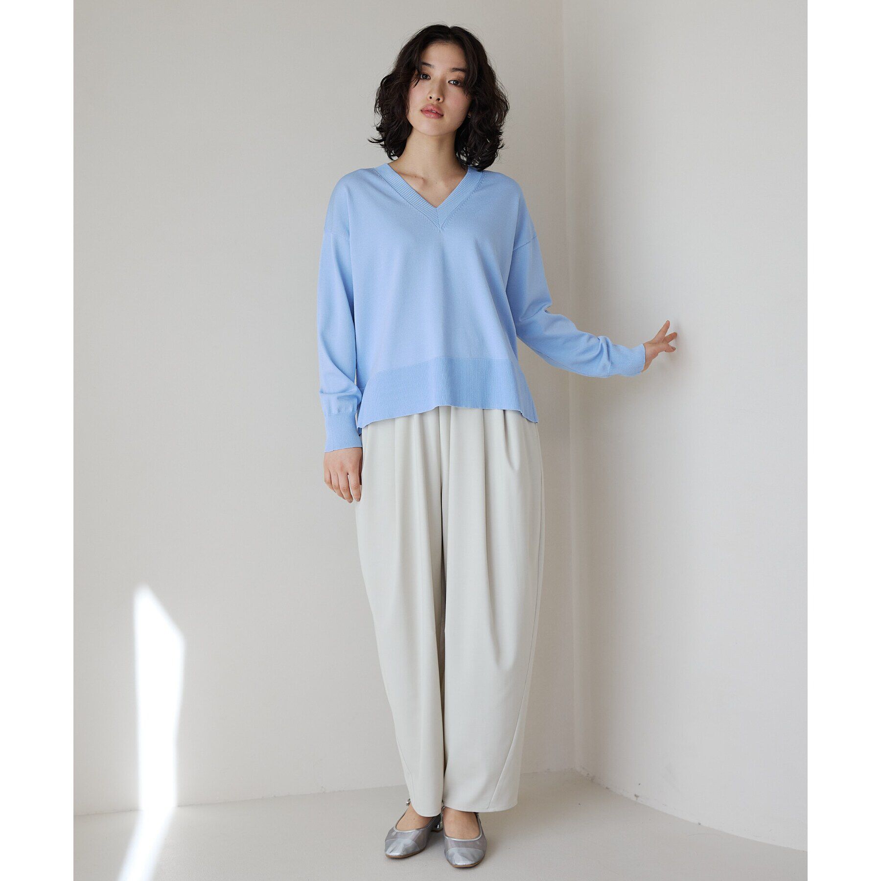 THE SHOP TK「【毛玉になりにくい】さらっとキレイVネックニット/洗濯機OK」|ニット・セーター|