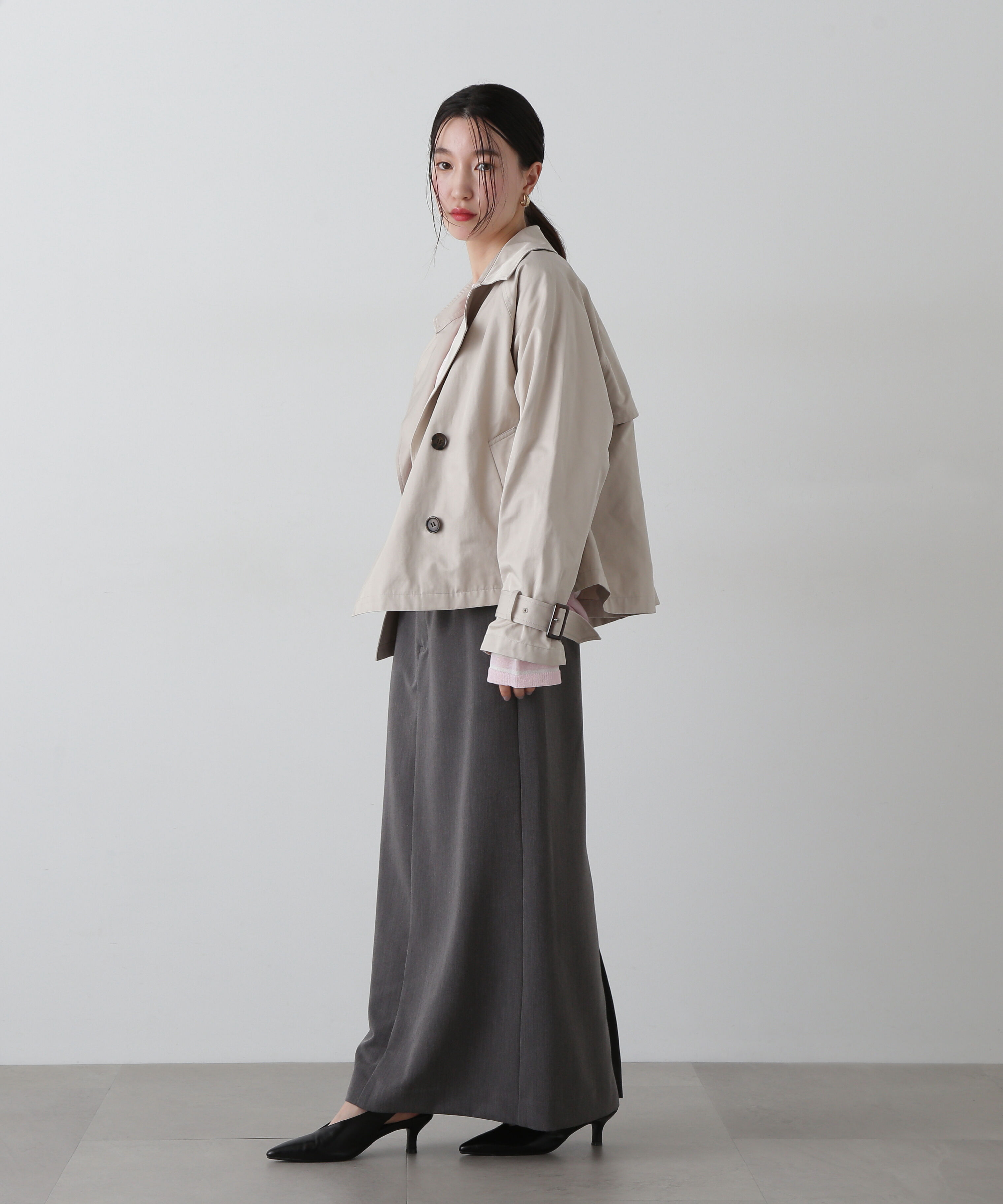  「袖バックルショートトレンチコート」|その他|