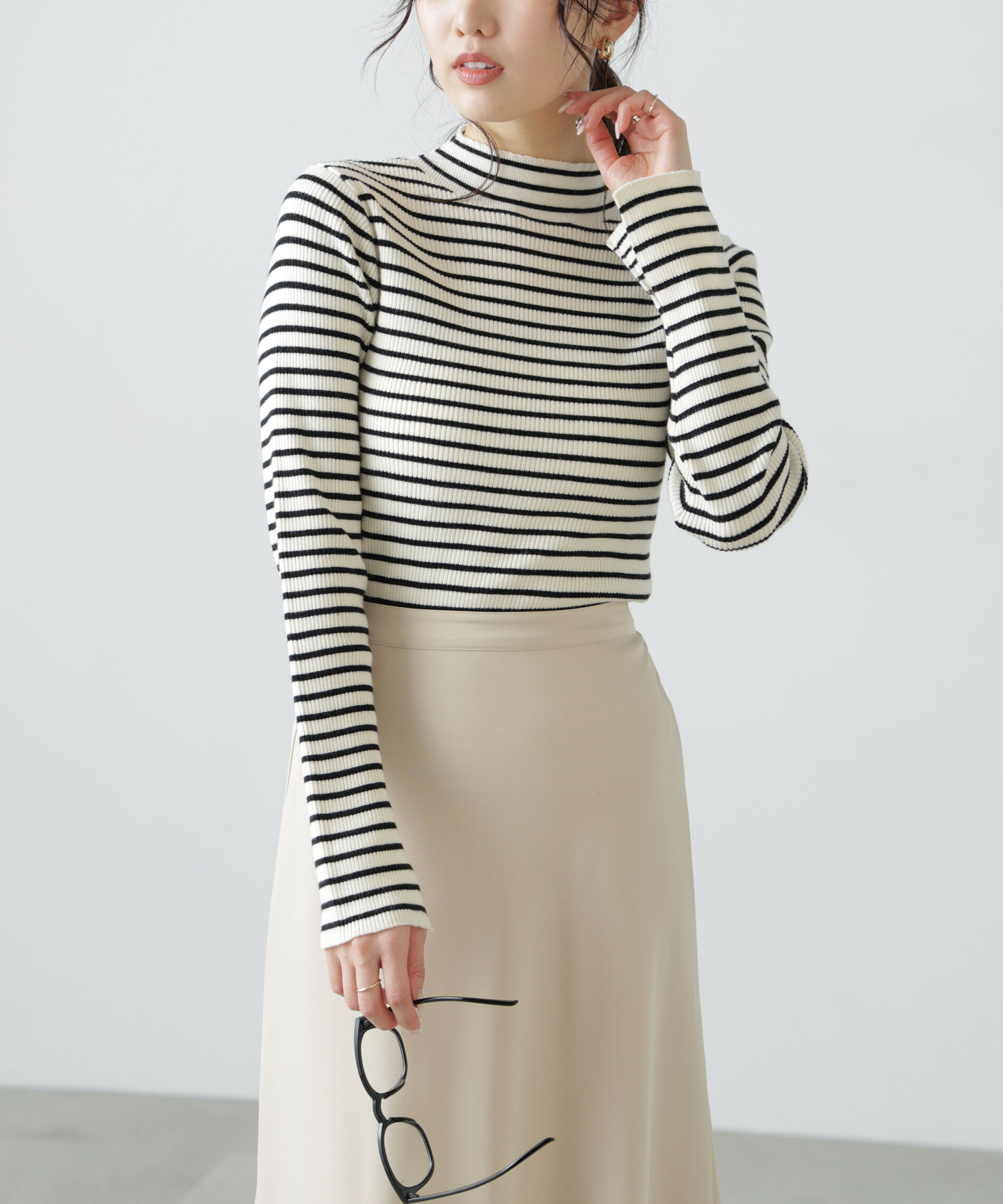  「〈洗える〉マシンウォッシャブルボトルネックリブニット」|ニット・セーター|