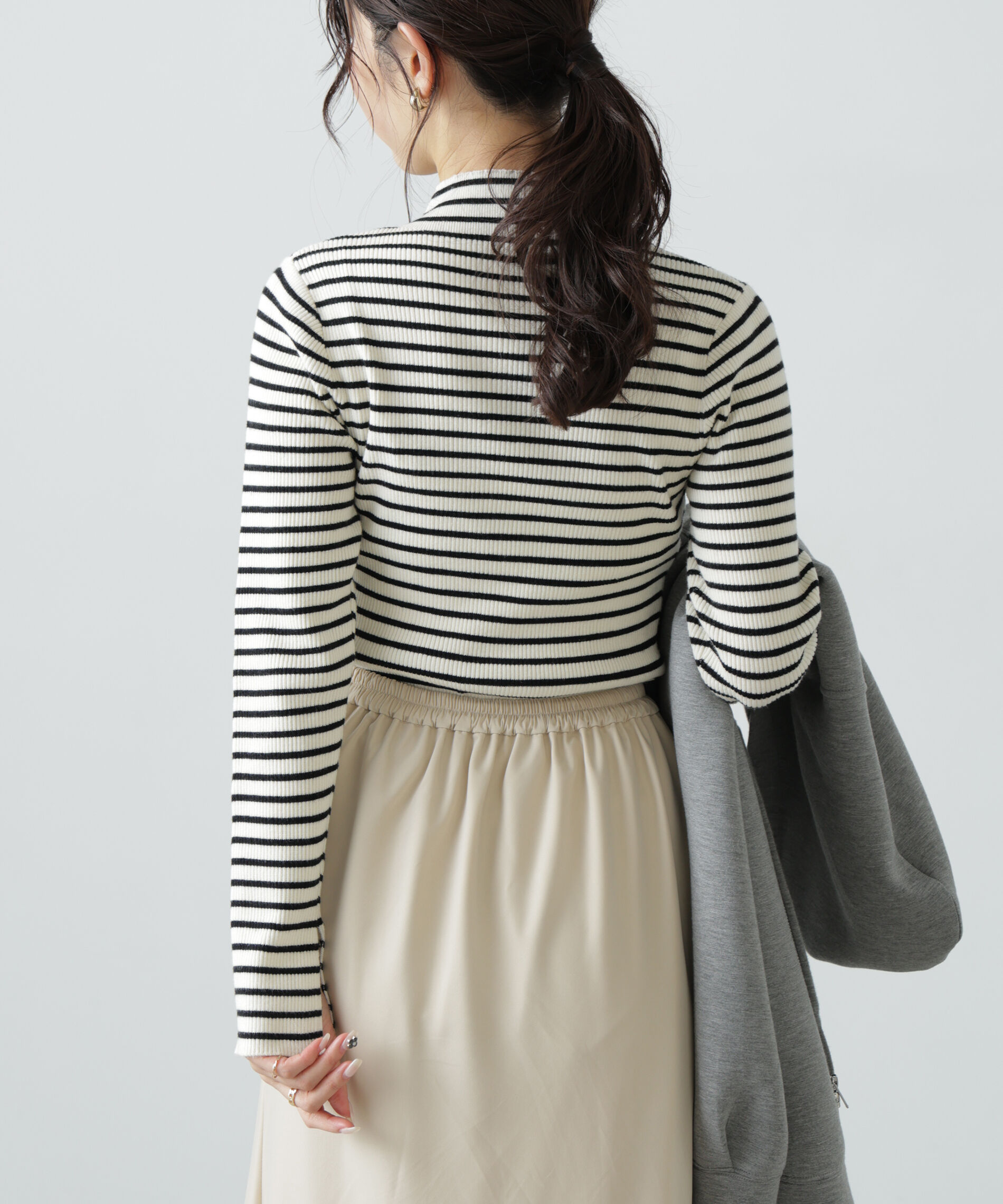  「〈洗える〉マシンウォッシャブルボトルネックリブニット」|ニット・セーター|