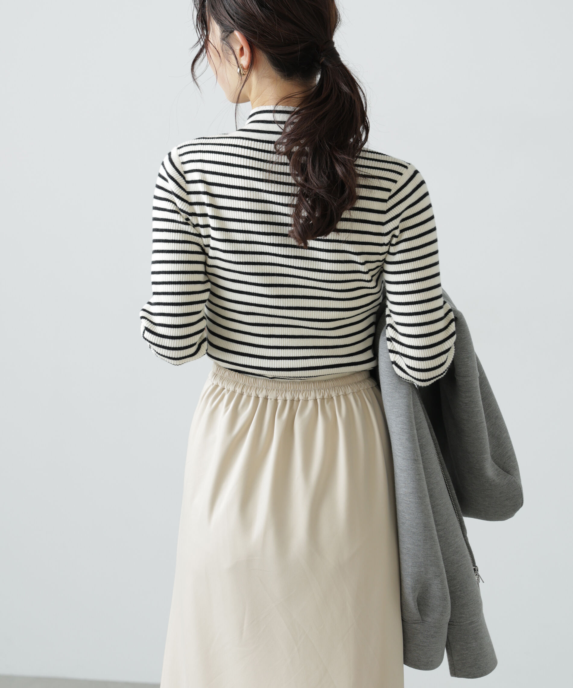  「〈洗える〉マシンウォッシャブルボトルネックリブニット」|ニット・セーター|