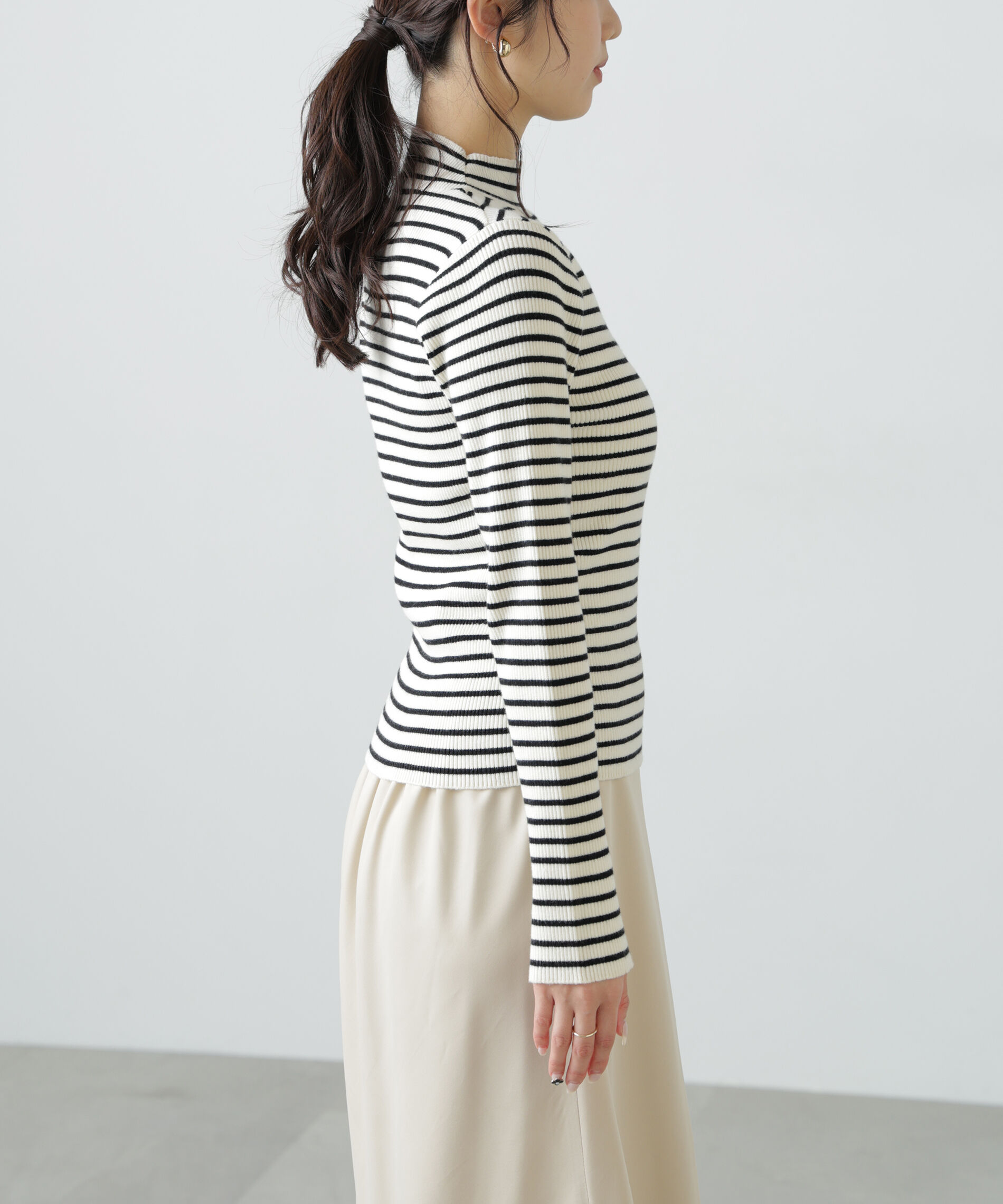  「〈洗える〉マシンウォッシャブルボトルネックリブニット」|ニット・セーター|