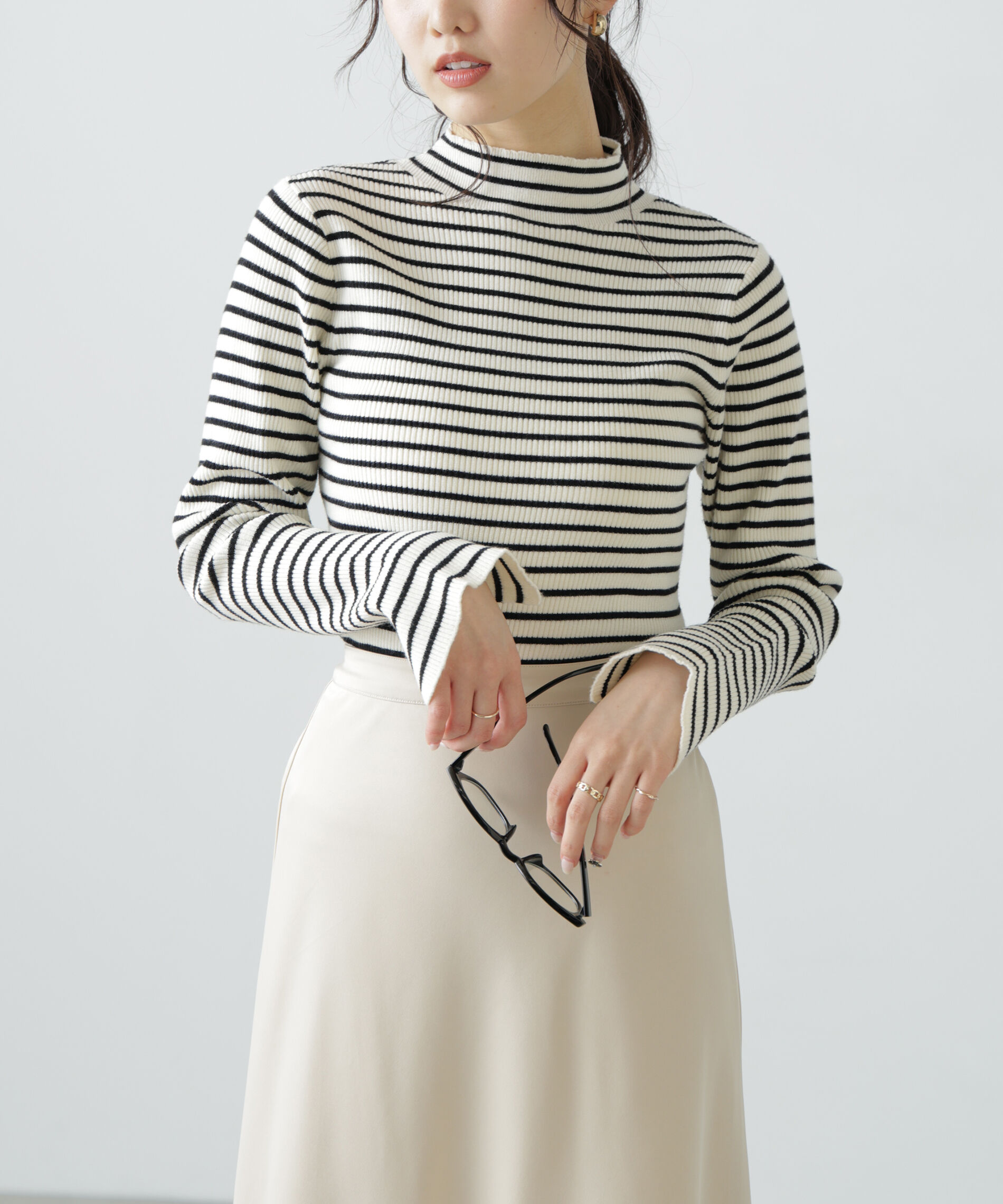  「〈洗える〉マシンウォッシャブルボトルネックリブニット」|ニット・セーター|