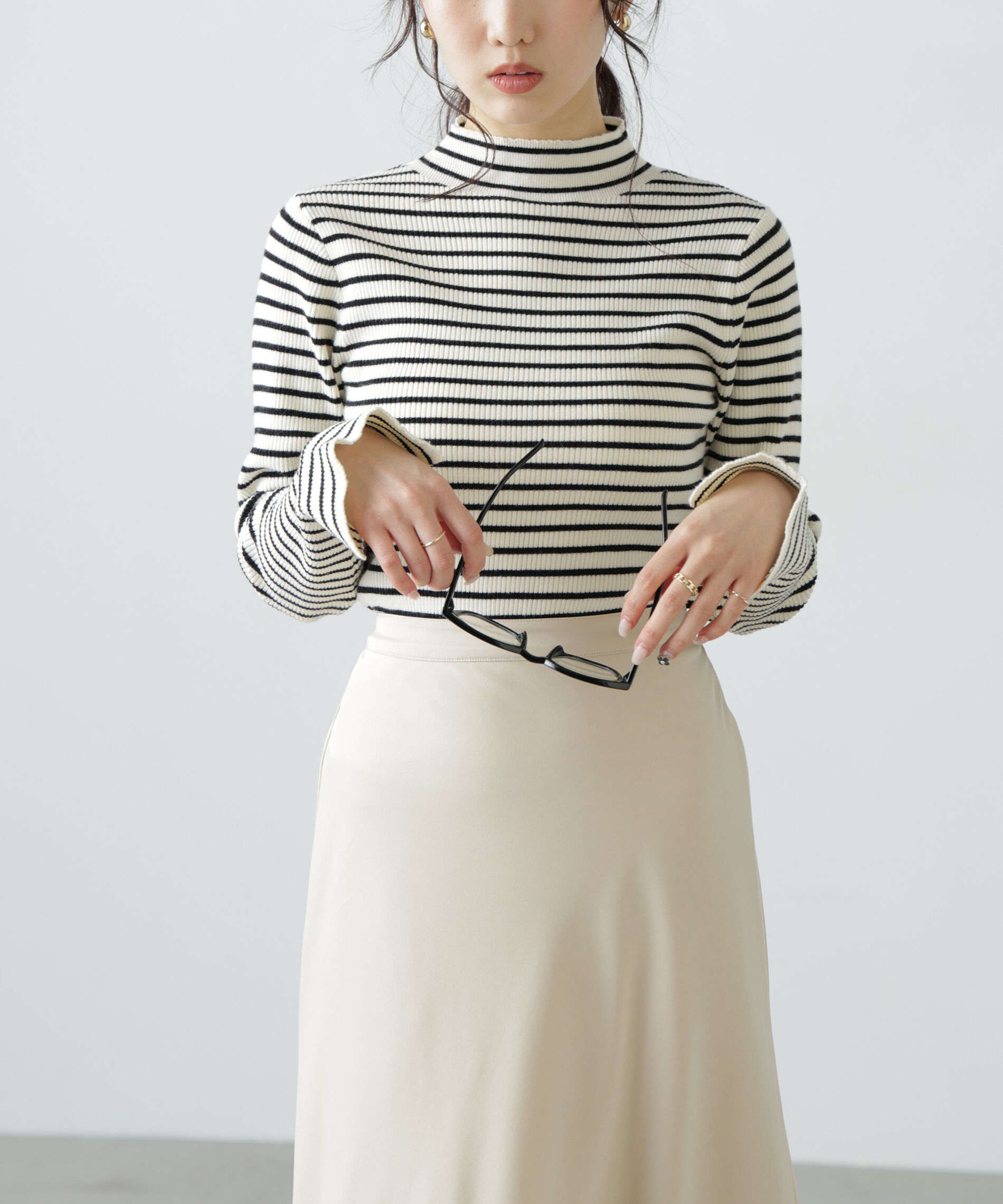  「〈洗える〉マシンウォッシャブルボトルネックリブニット」|ニット・セーター|