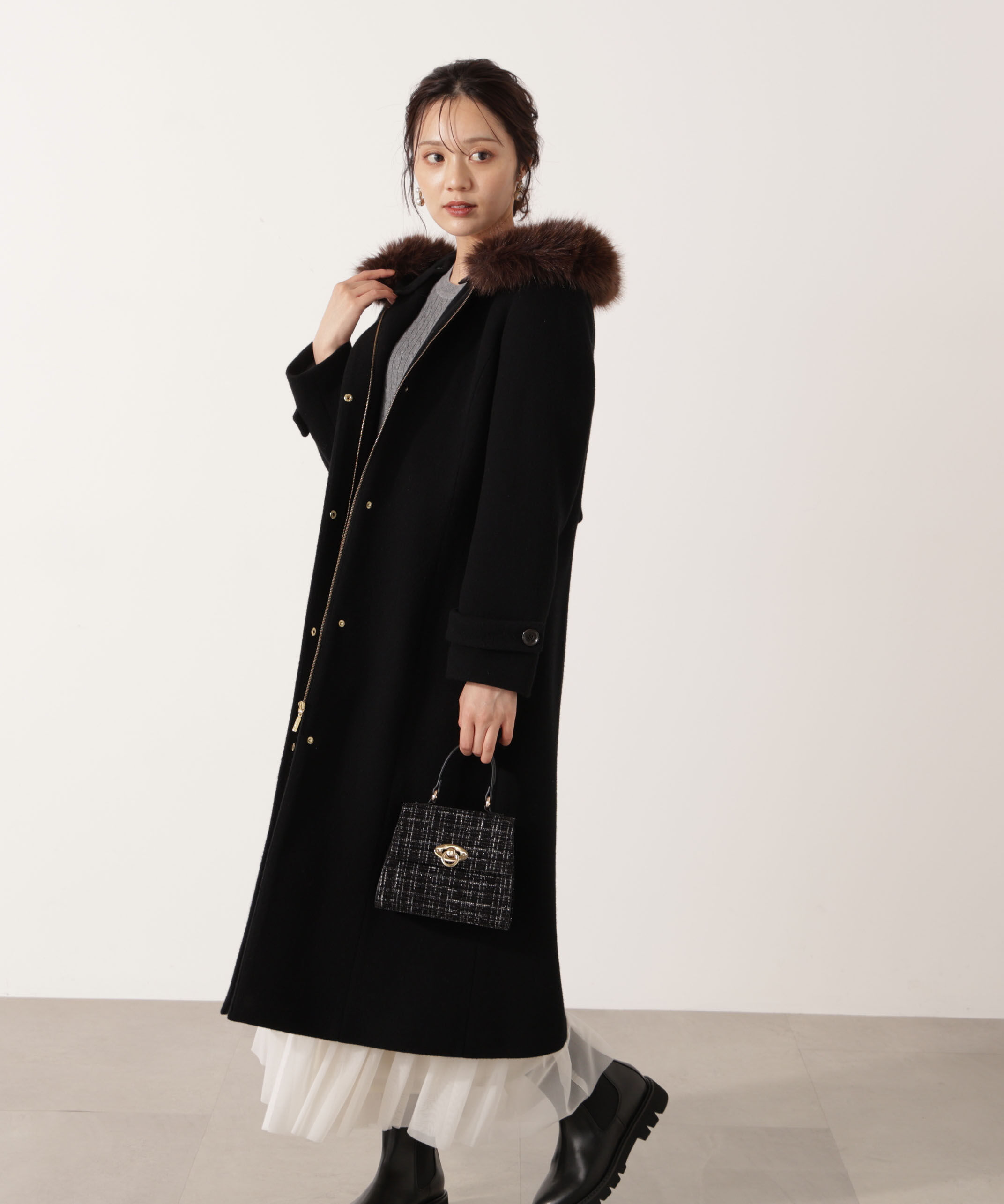 PROPORTION BODY DRESSING「モッサフードフェイクファーロングコート 25AW」|その他|