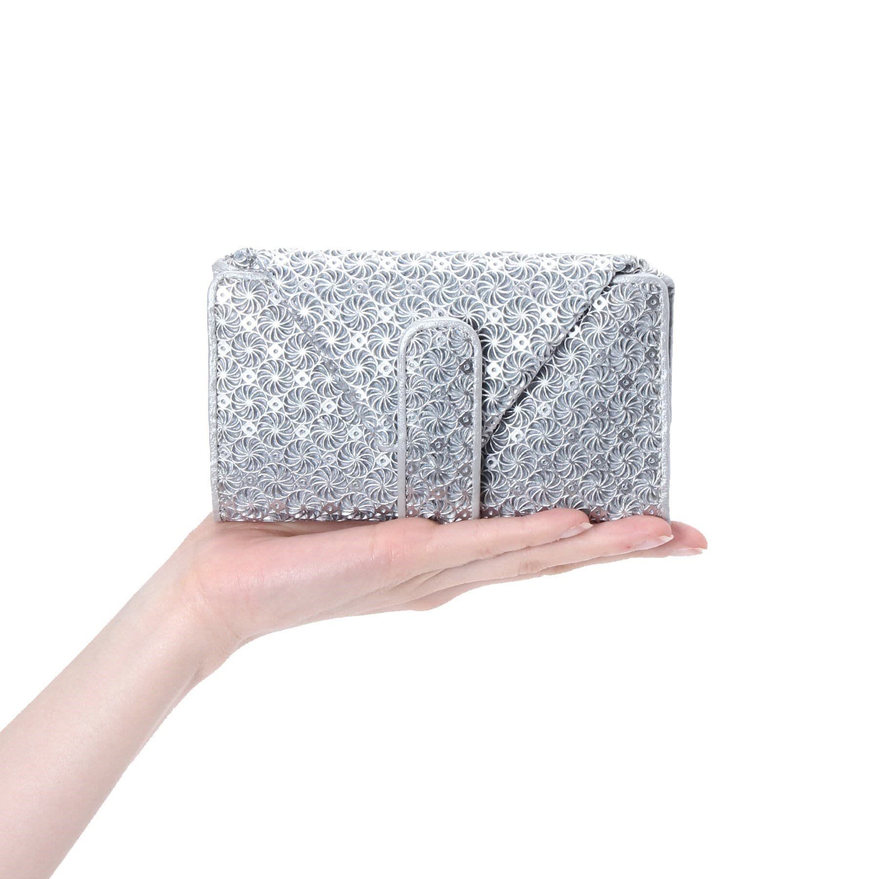 HIROKO HAYASHI「GIRASOLE（ジラソーレ）マルチ財布」|財布|