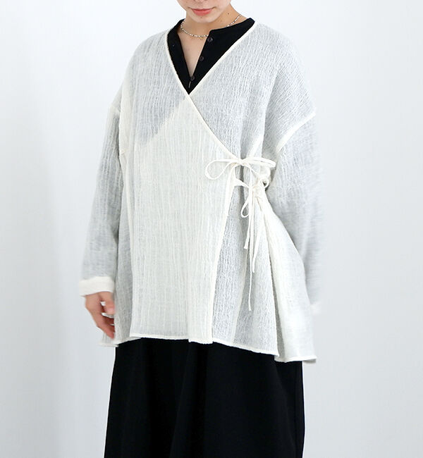 オオカミとフクロウ「フクロウと湖畔に映るわたしと&ldquo;はおり&rdquo;」|その他|