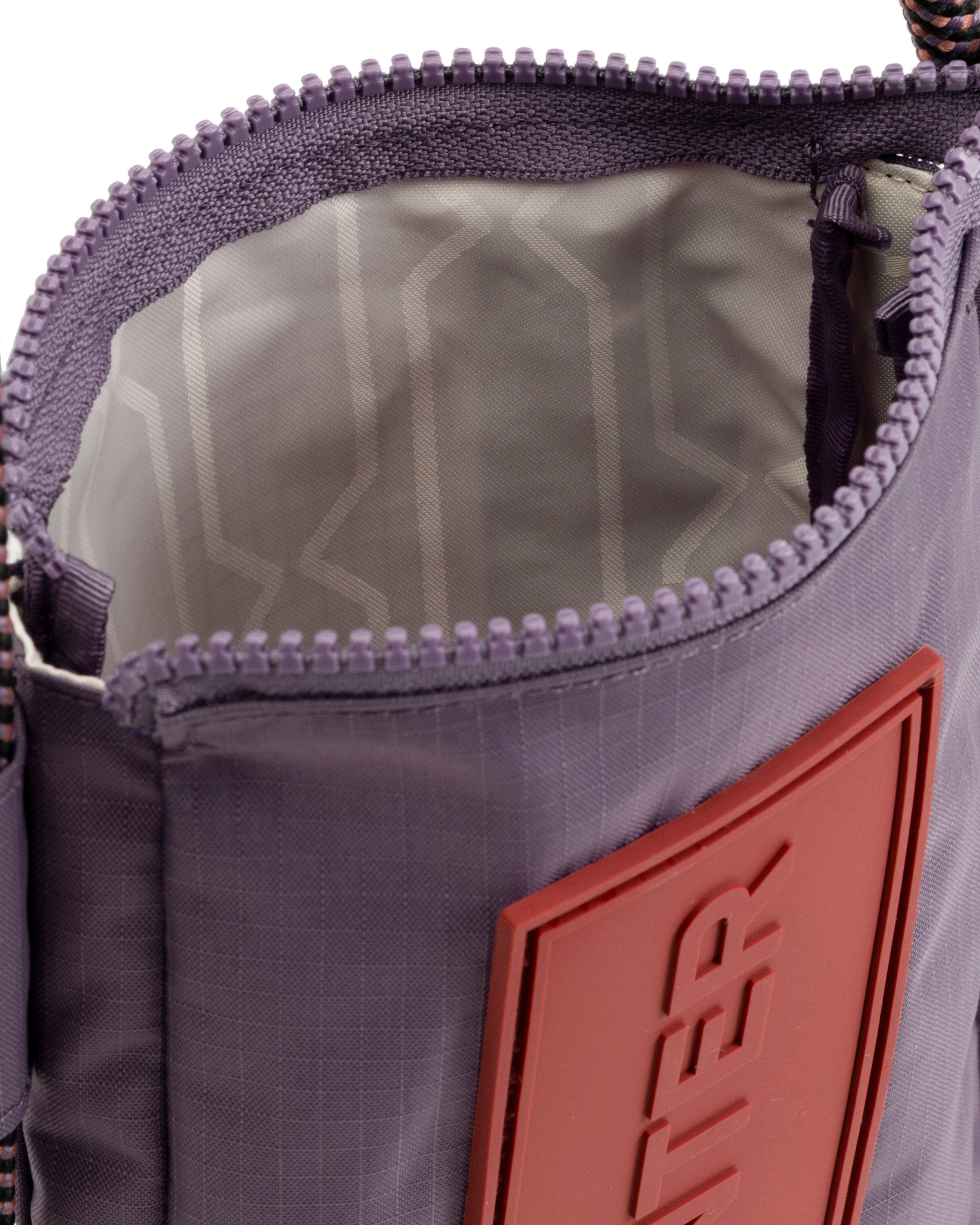 HUNTER「トラベル リップストップ リサイクル ナイロン フォンポーチ」|ショルダー・メッセンジャー|