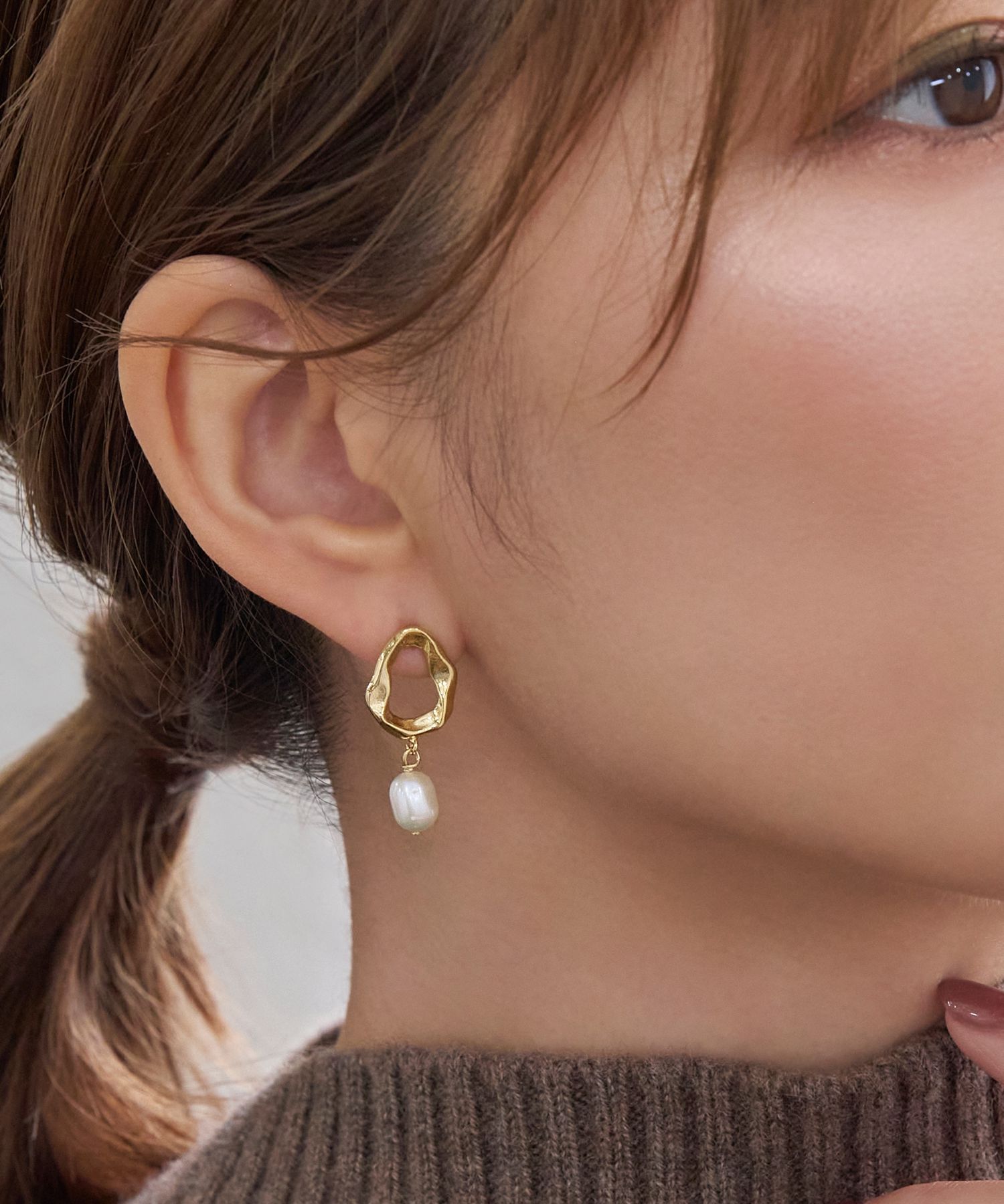 Phoebe「メルトパールドロップピアス」|ピアス|