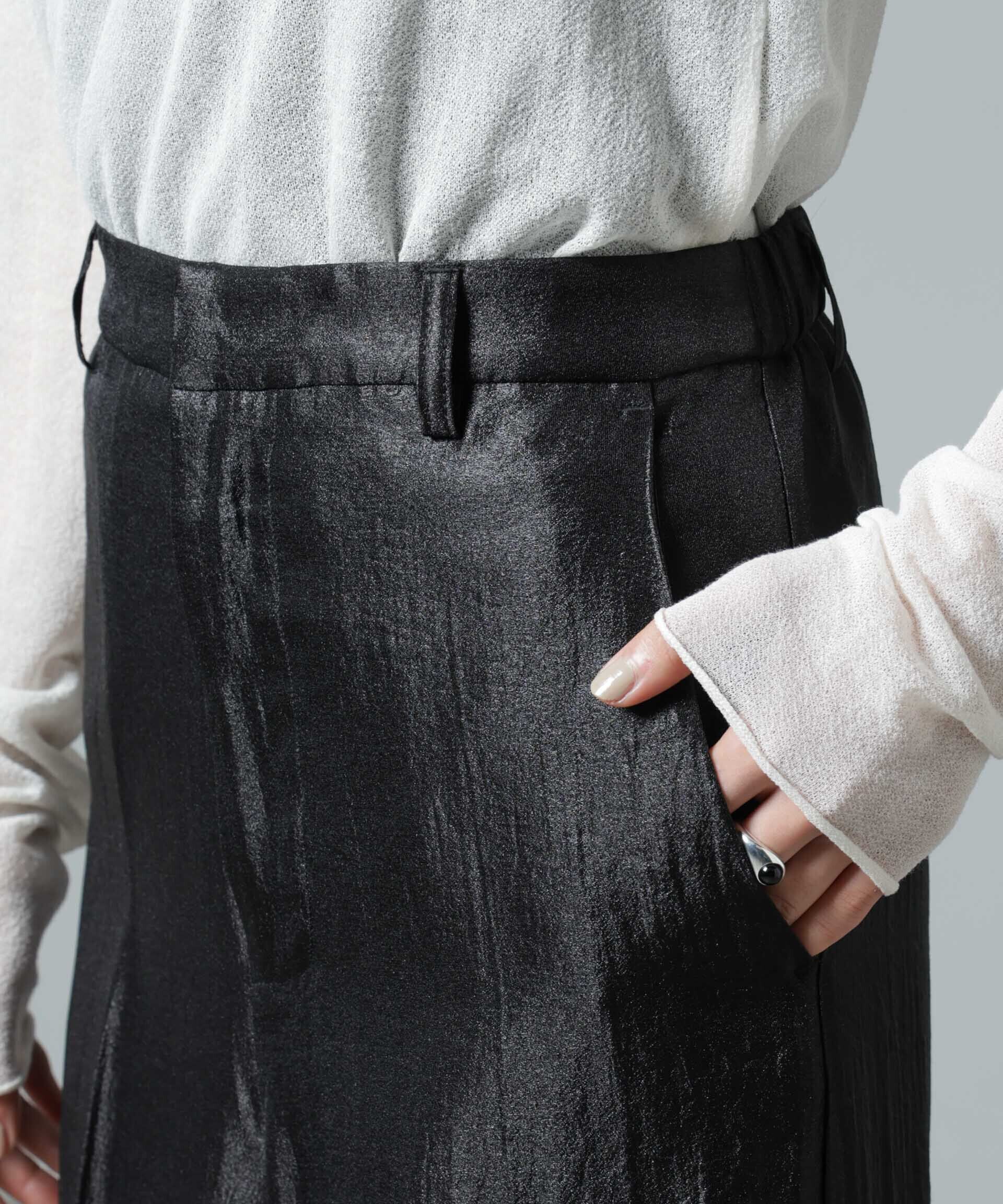 nano･universe「シャイニーサテンイージーパンツ」|チノ|