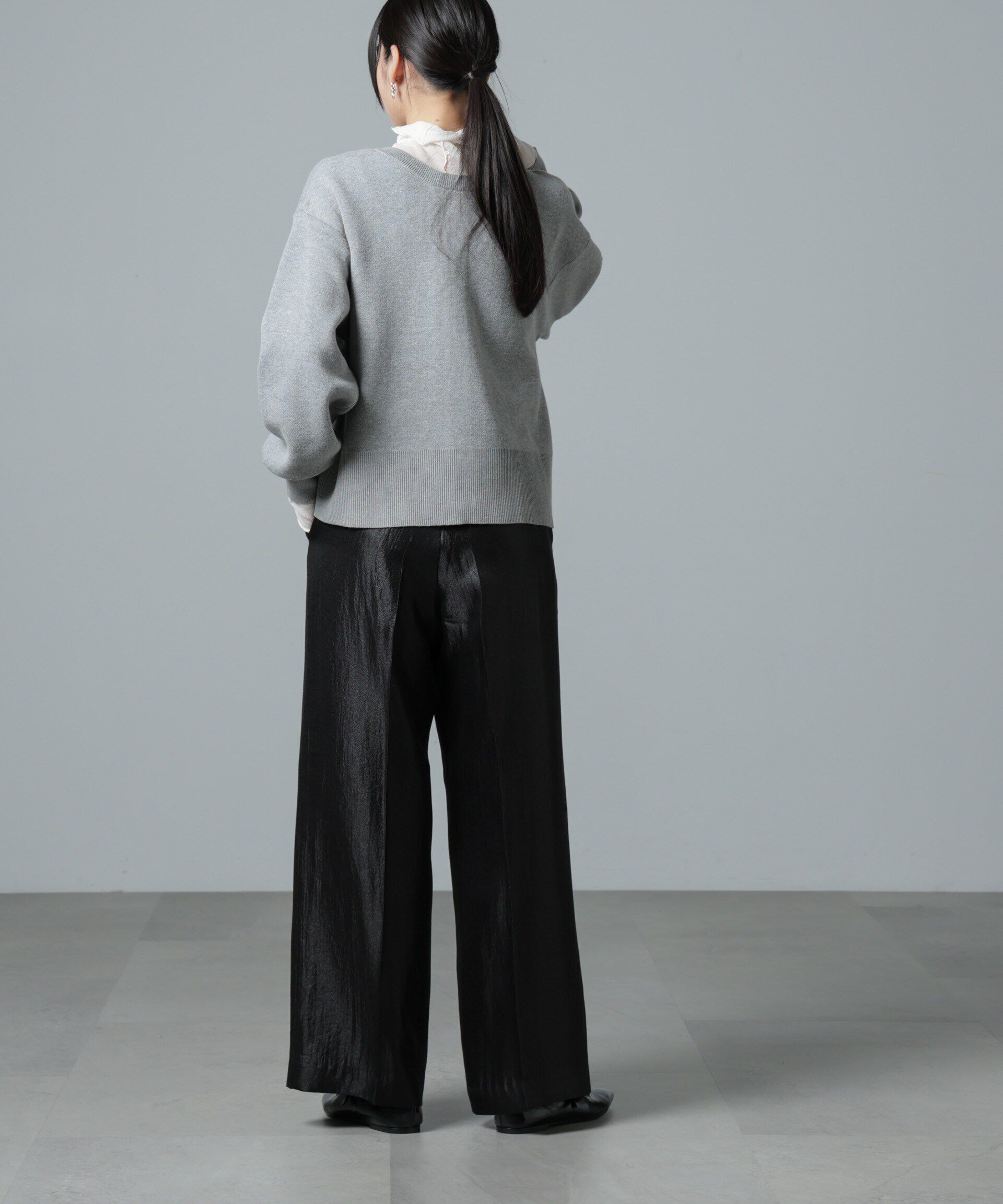 nano･universe「シャイニーサテンイージーパンツ」|チノ|