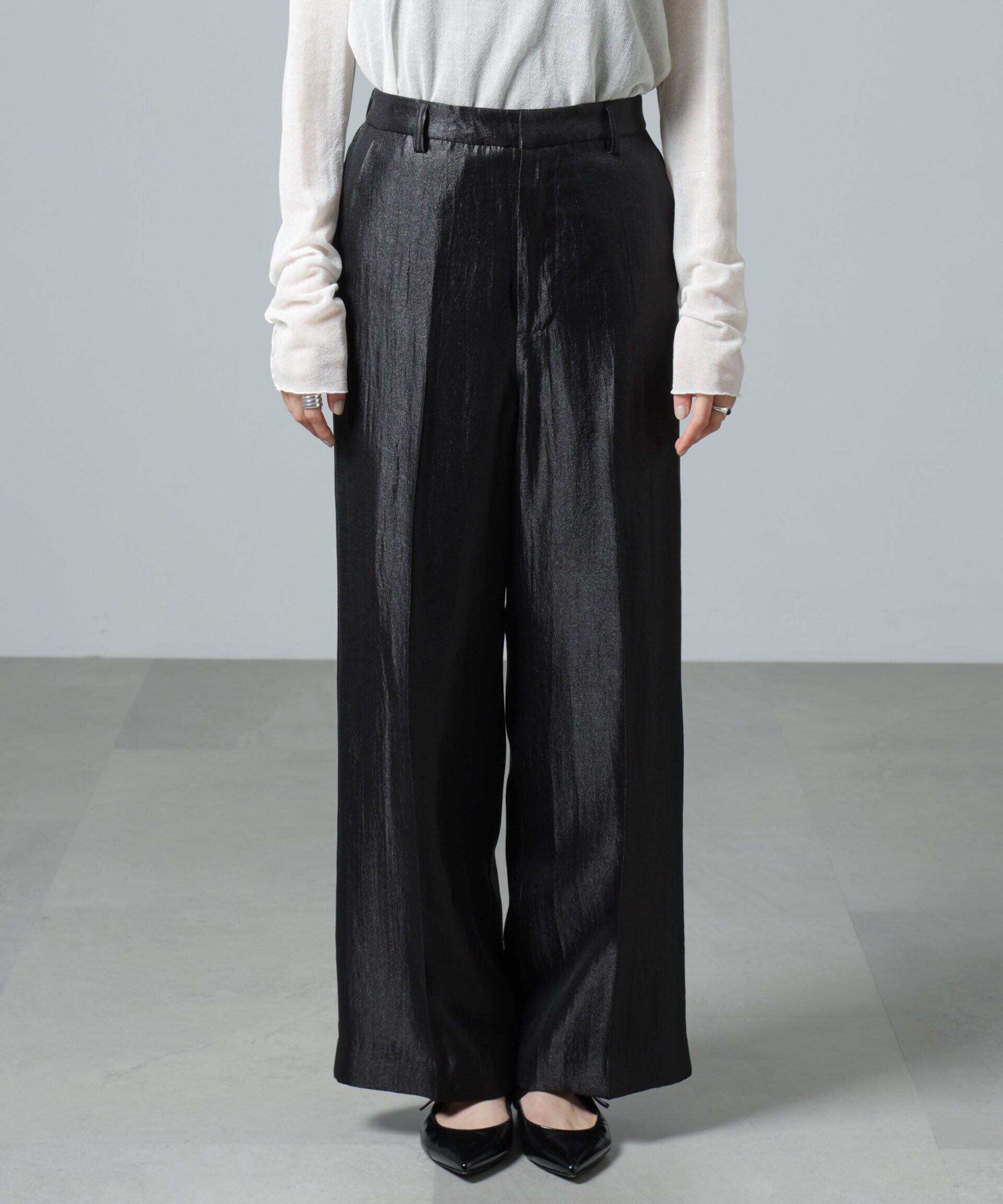 nano･universe「シャイニーサテンイージーパンツ」|チノ|