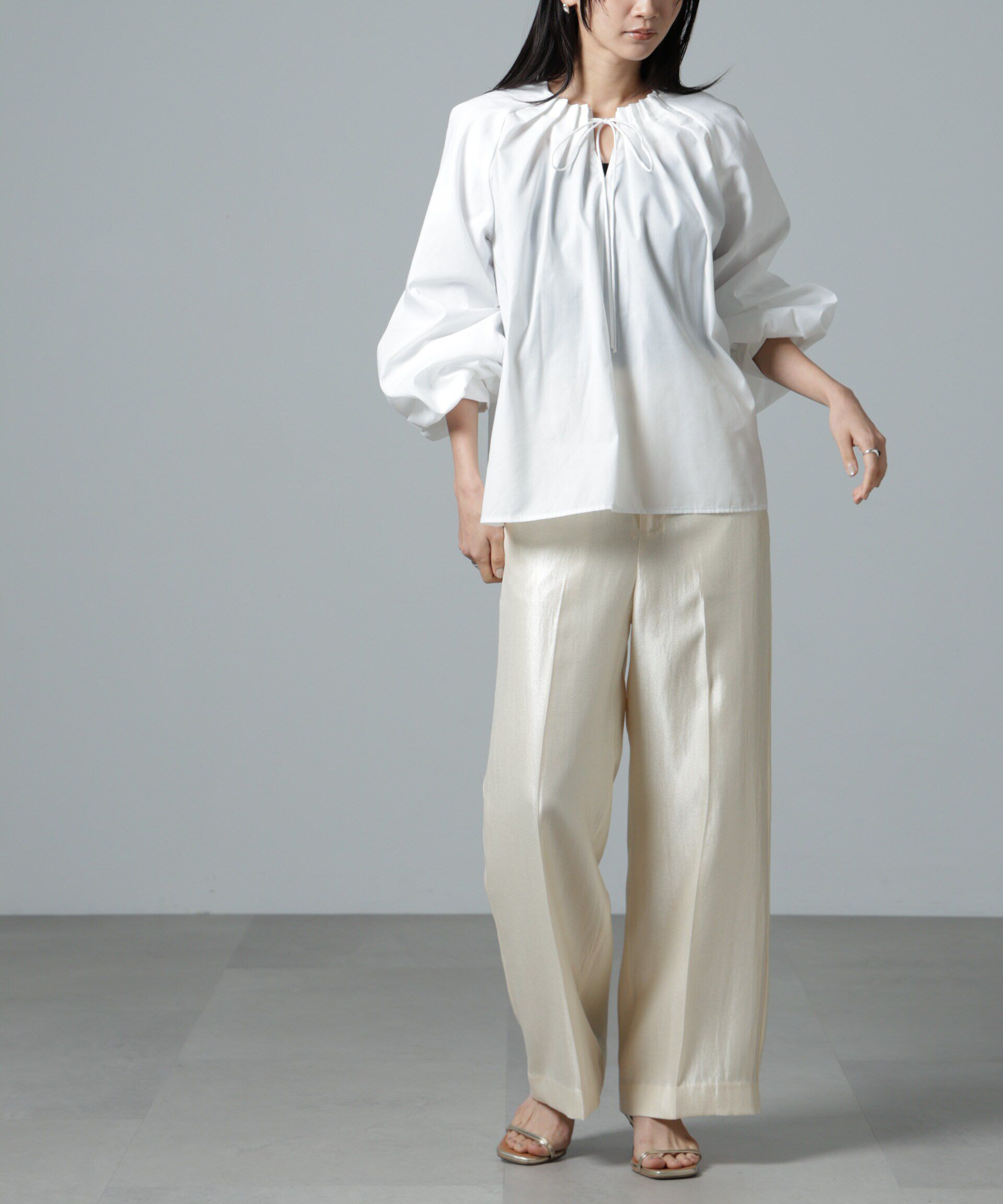 nano･universe「シャイニーサテンイージーパンツ」|チノ|