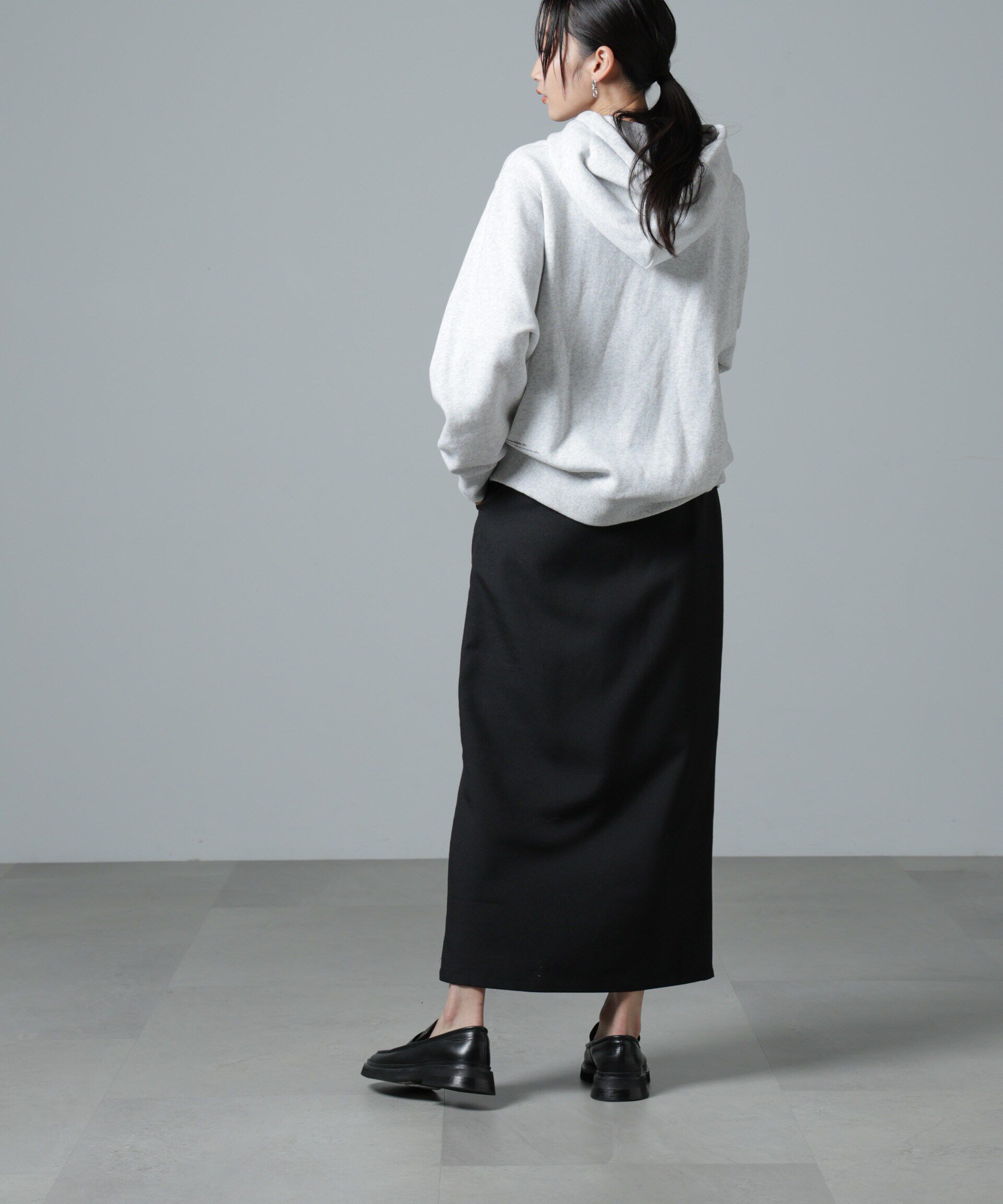 nano･universe「フロントスリットタイトナロースカート」|スカート|