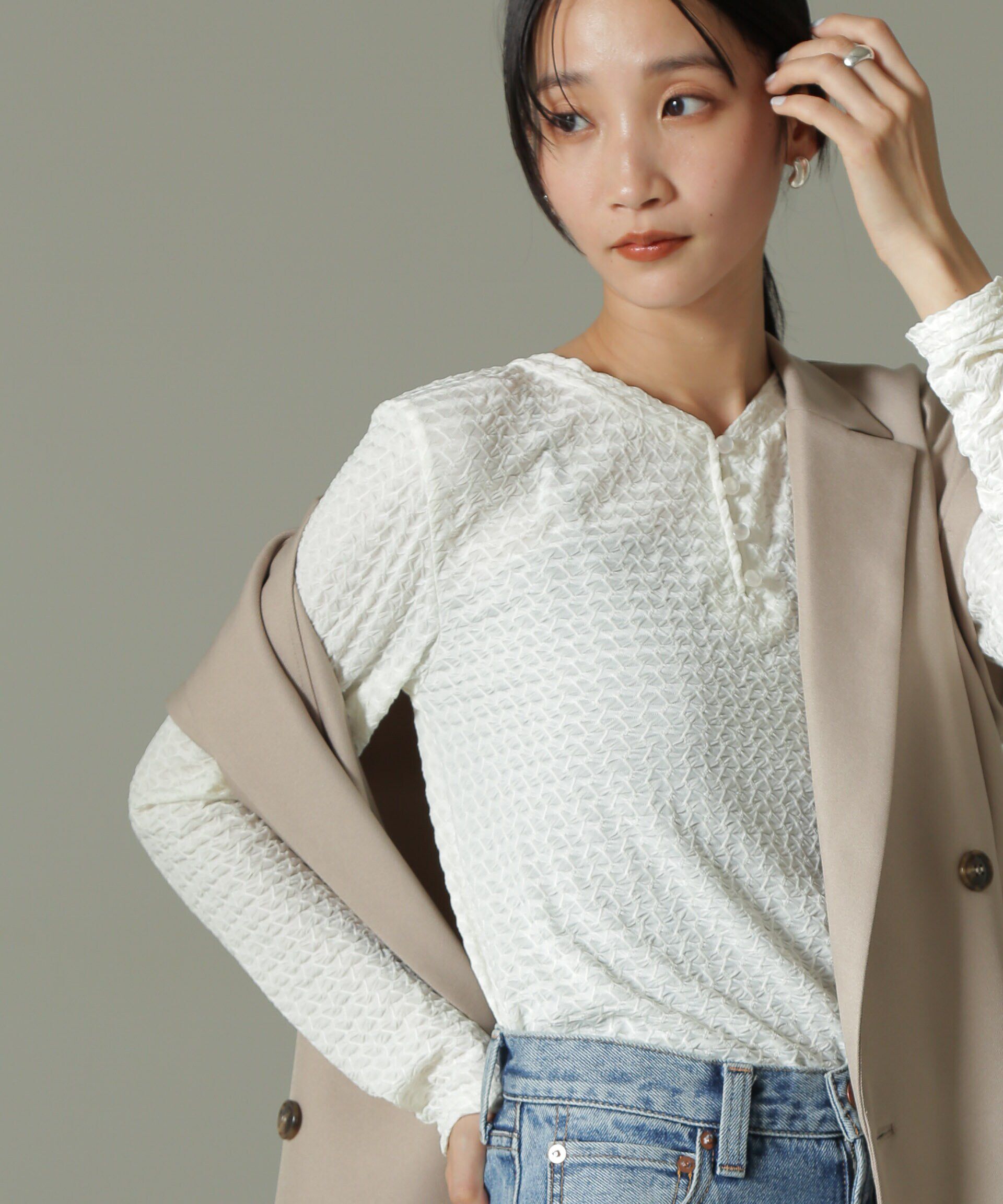 nano･universe「前後2WAYシャーリングカットトップス」|Tシャツ・カットソー|ホワイト