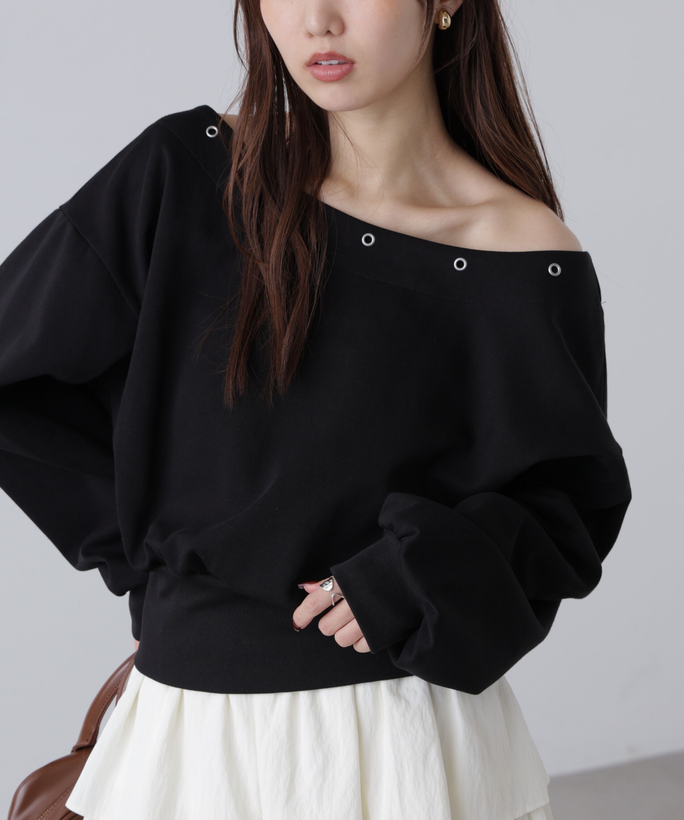  「ハトメオフショルスウェット」|Tシャツ・カットソー|ブラック