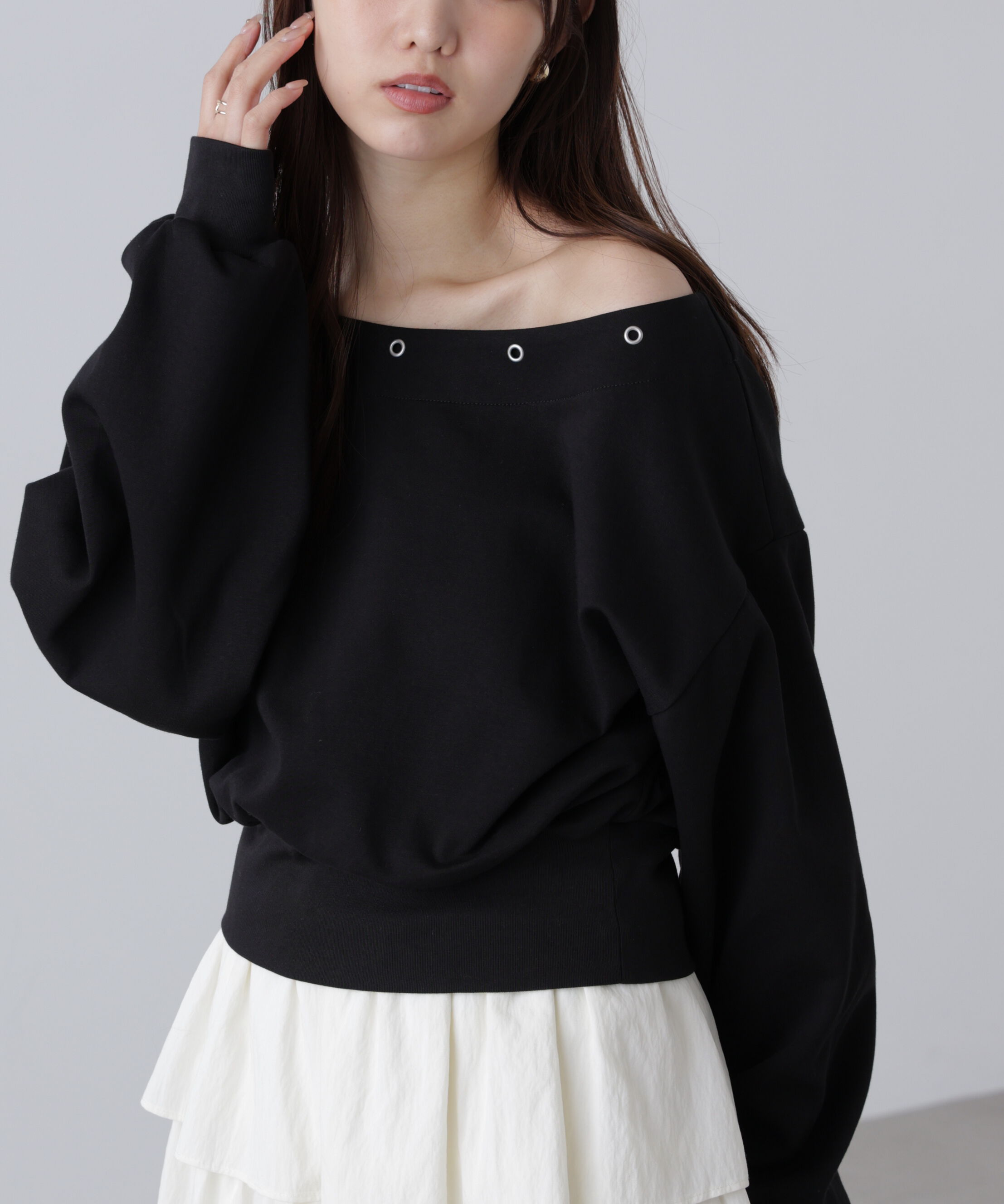  「ハトメオフショルスウェット」|Tシャツ・カットソー|