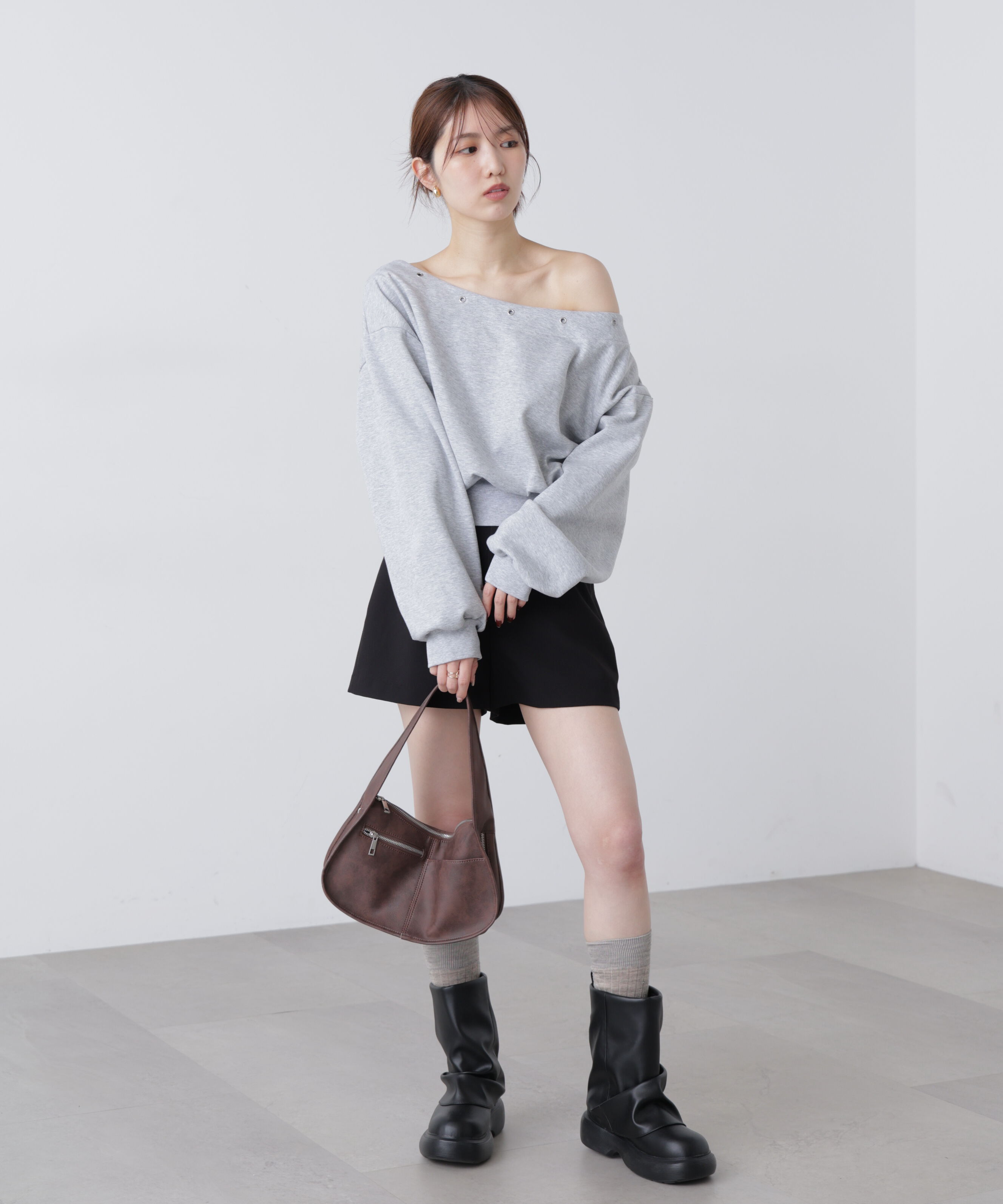  「ハトメオフショルスウェット」|Tシャツ・カットソー|