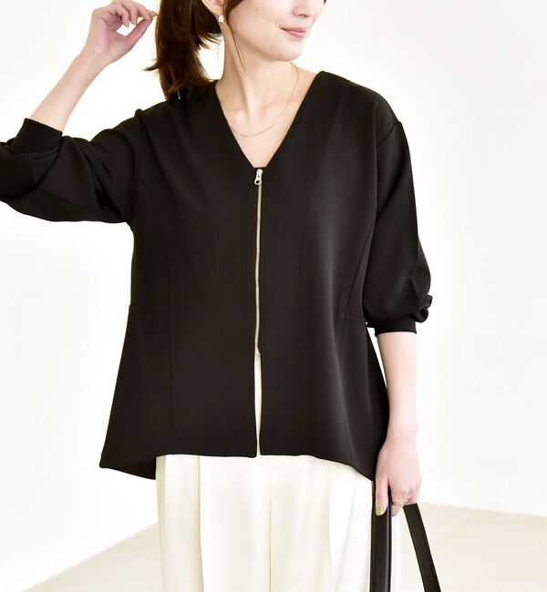 quaranciel「《予約》quaranciel:〈洗濯機可能〉カットジョーゼット Vネック ジップ カーディガン」|カーディガン|